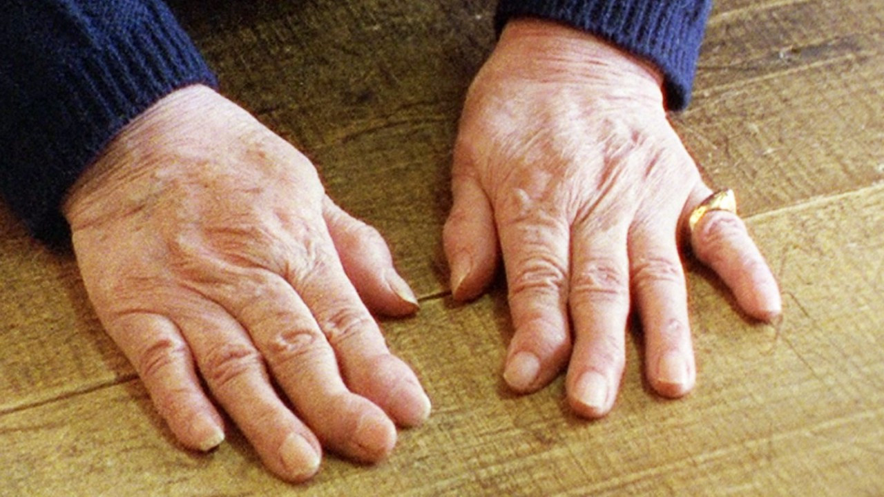 Portraits: Première Série Background