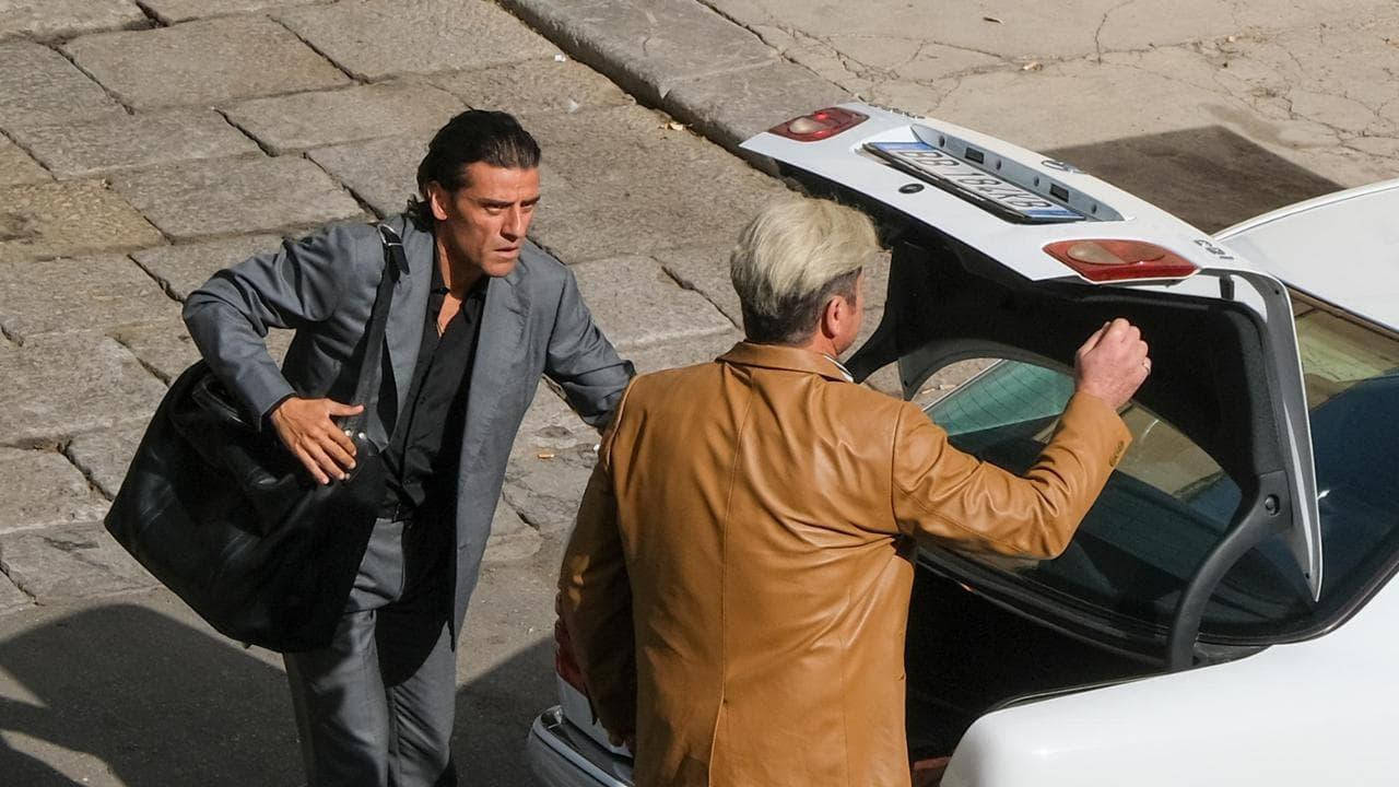 In the Hand of Dante Background