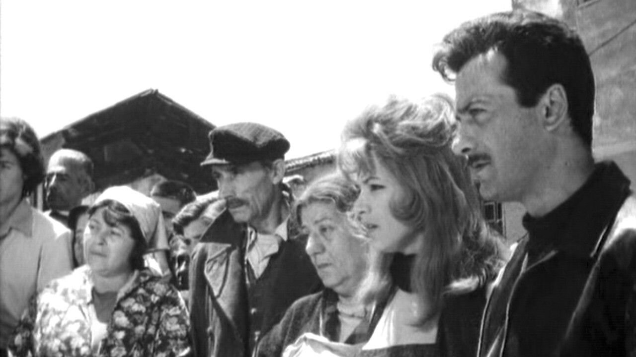 Synoikia to Oneiro Background