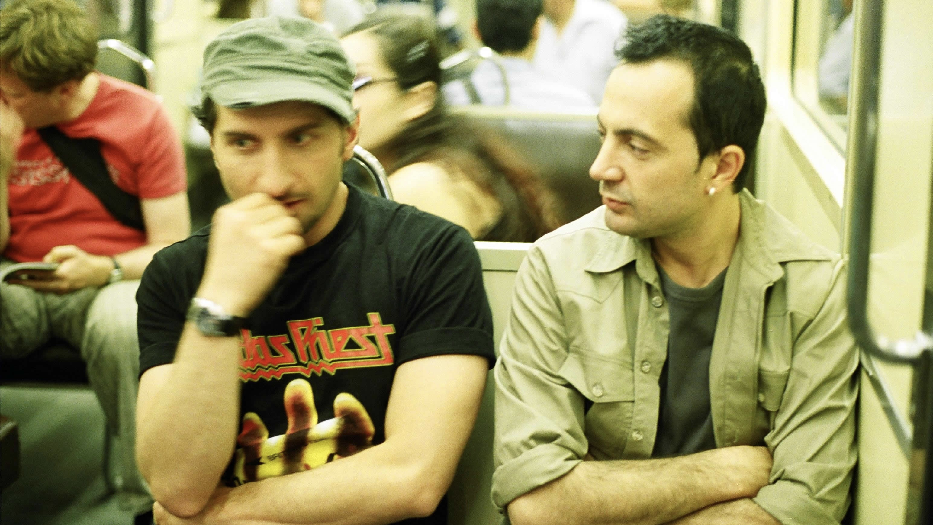 2 Süper Film Birden Background