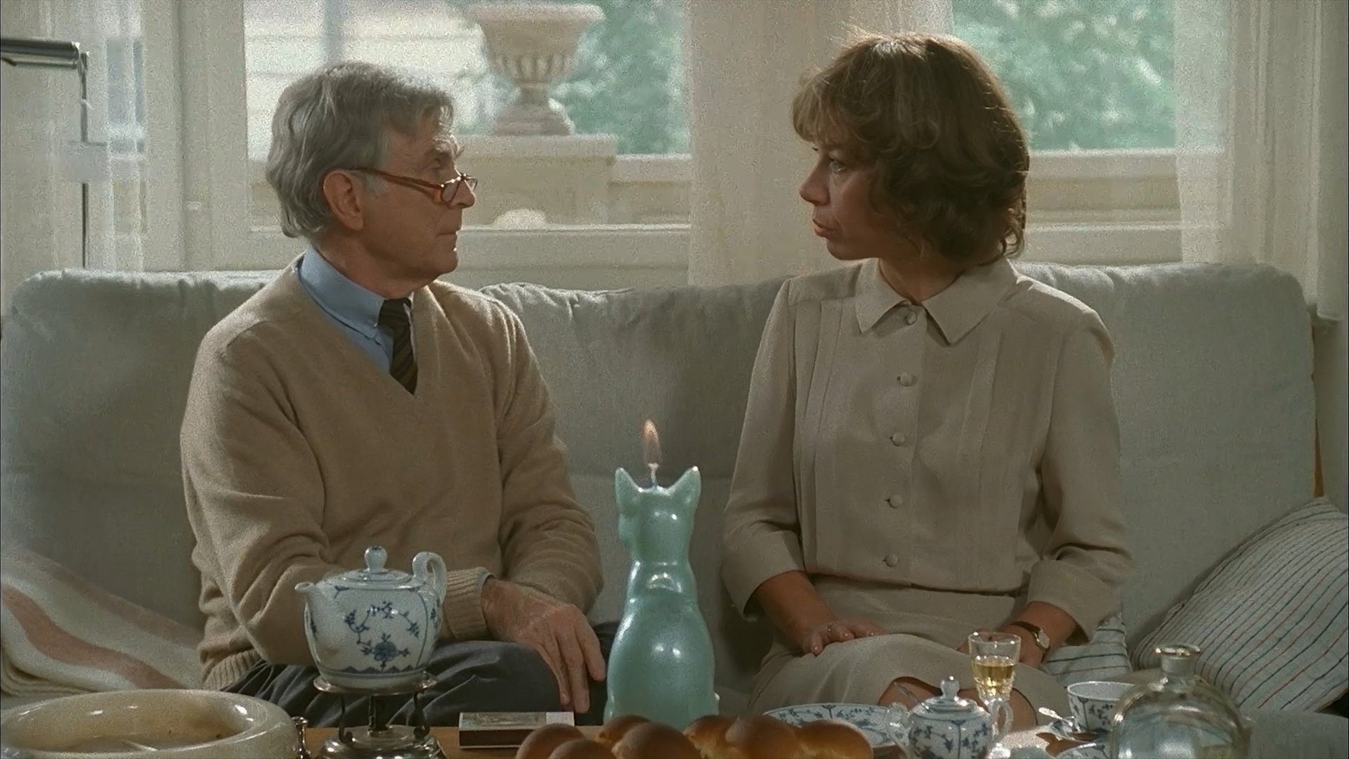 Ödipussi Background