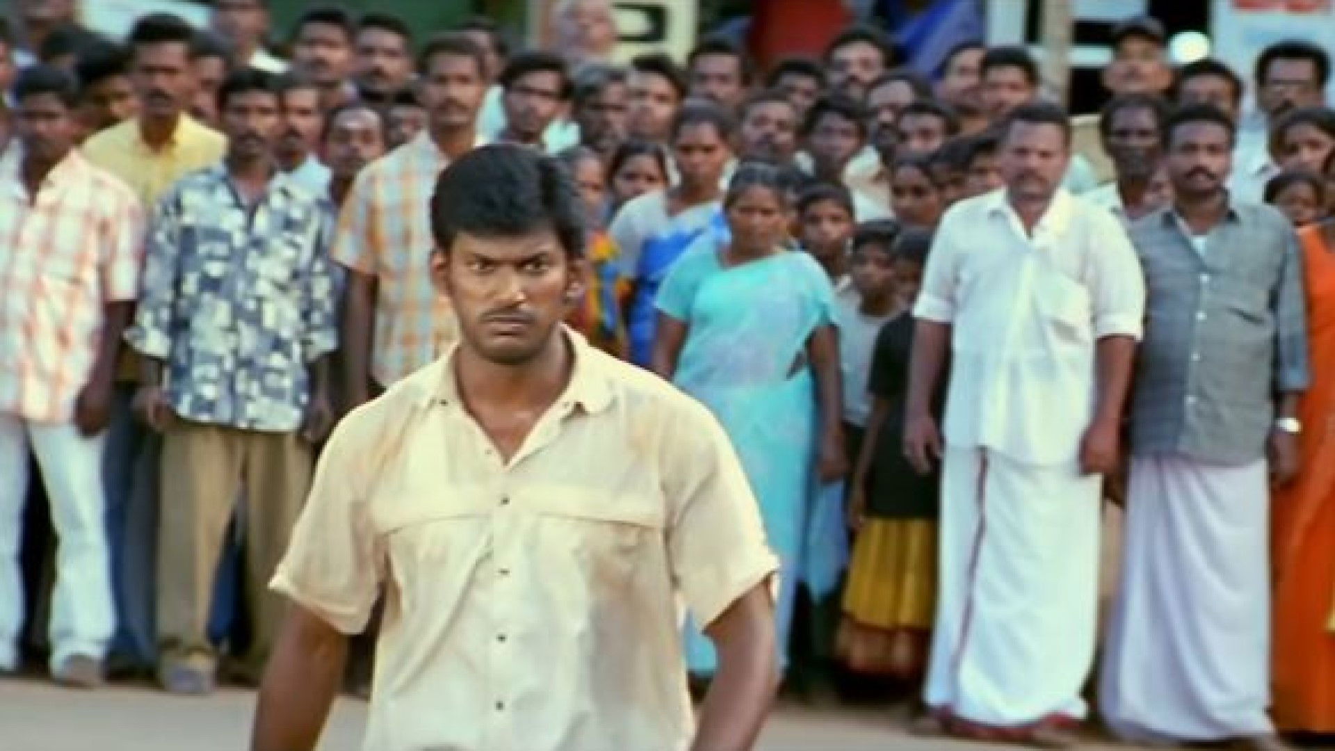 Sandakozhi Background