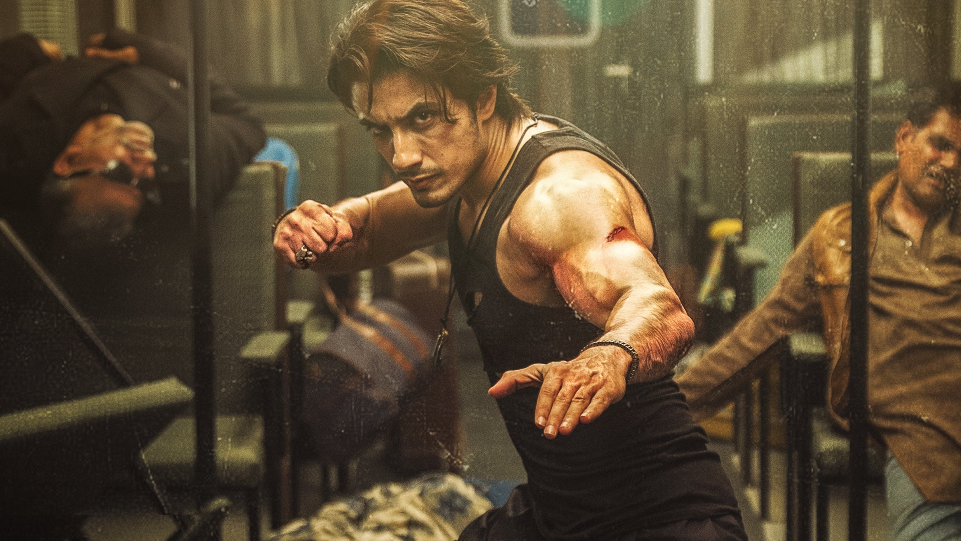 Teefa in Trouble Background