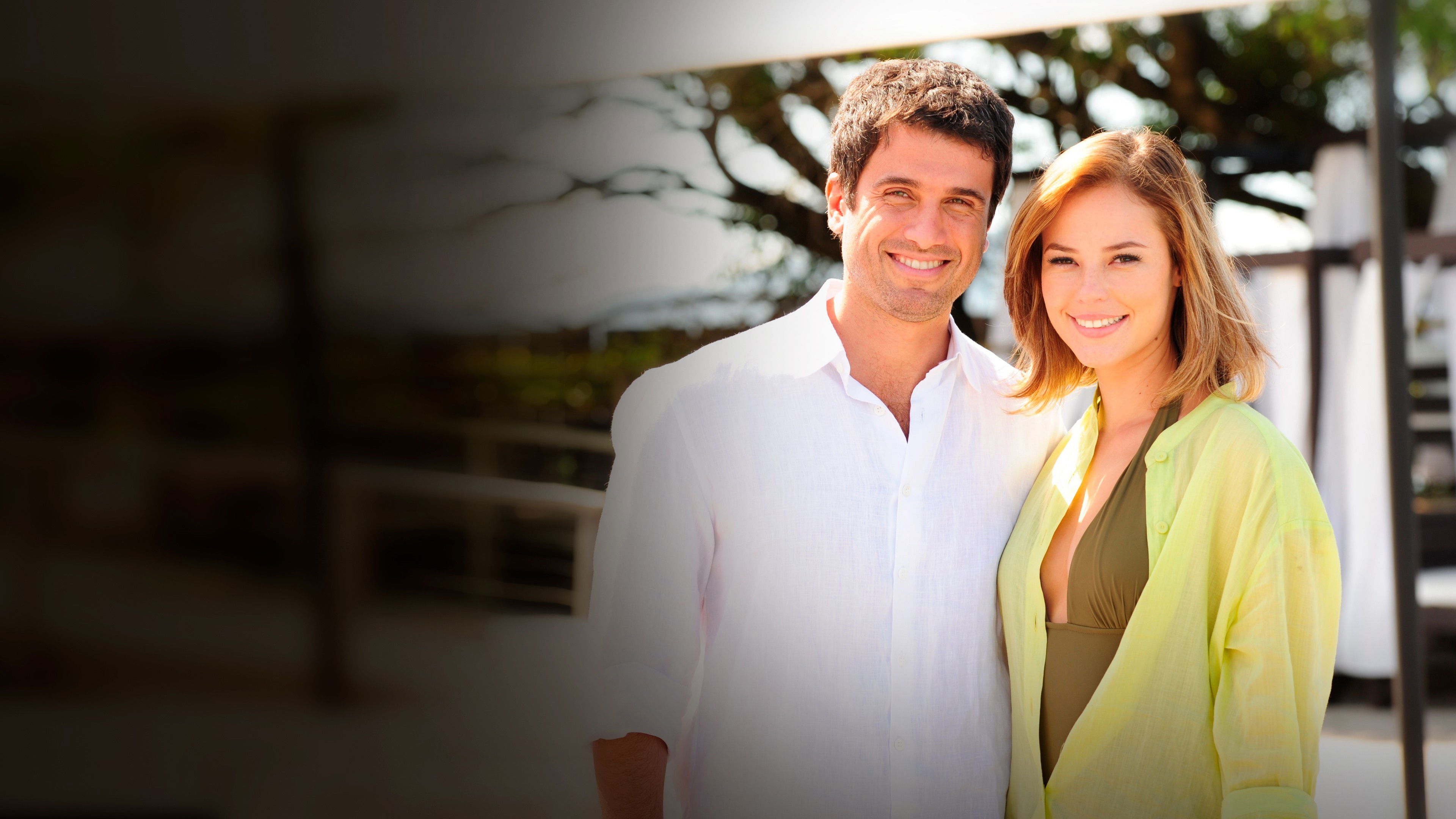 Insensato Coração Background