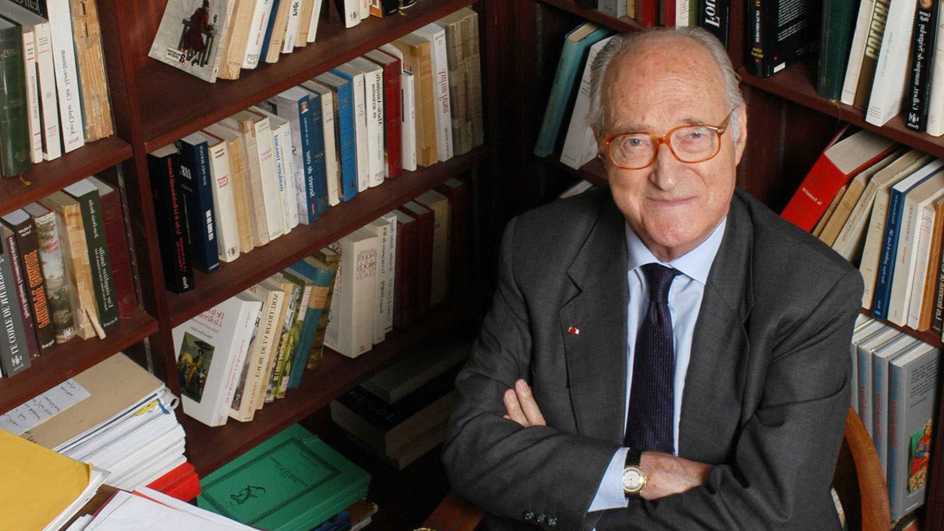 Alain Decaux raconte Background