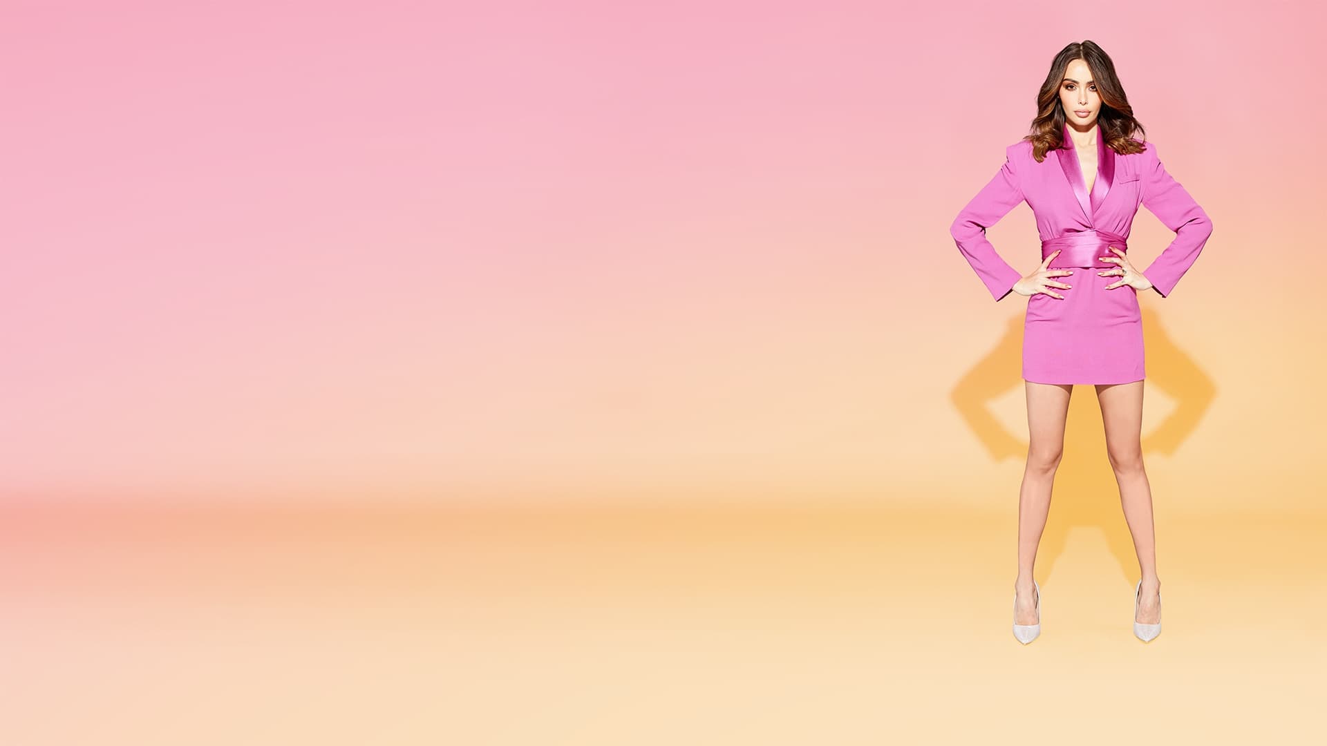 Love Island France Background