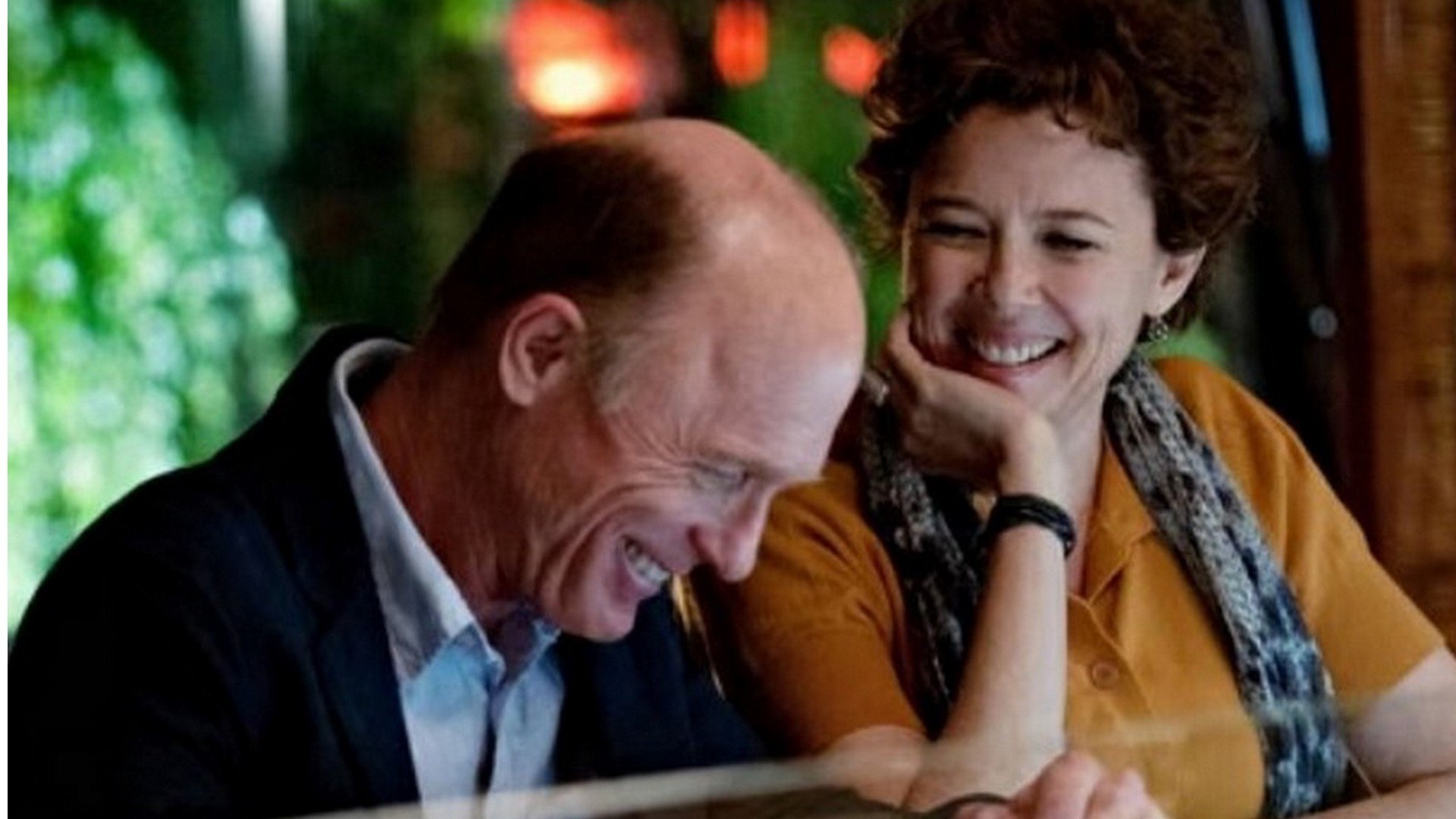 The Face of Love Background