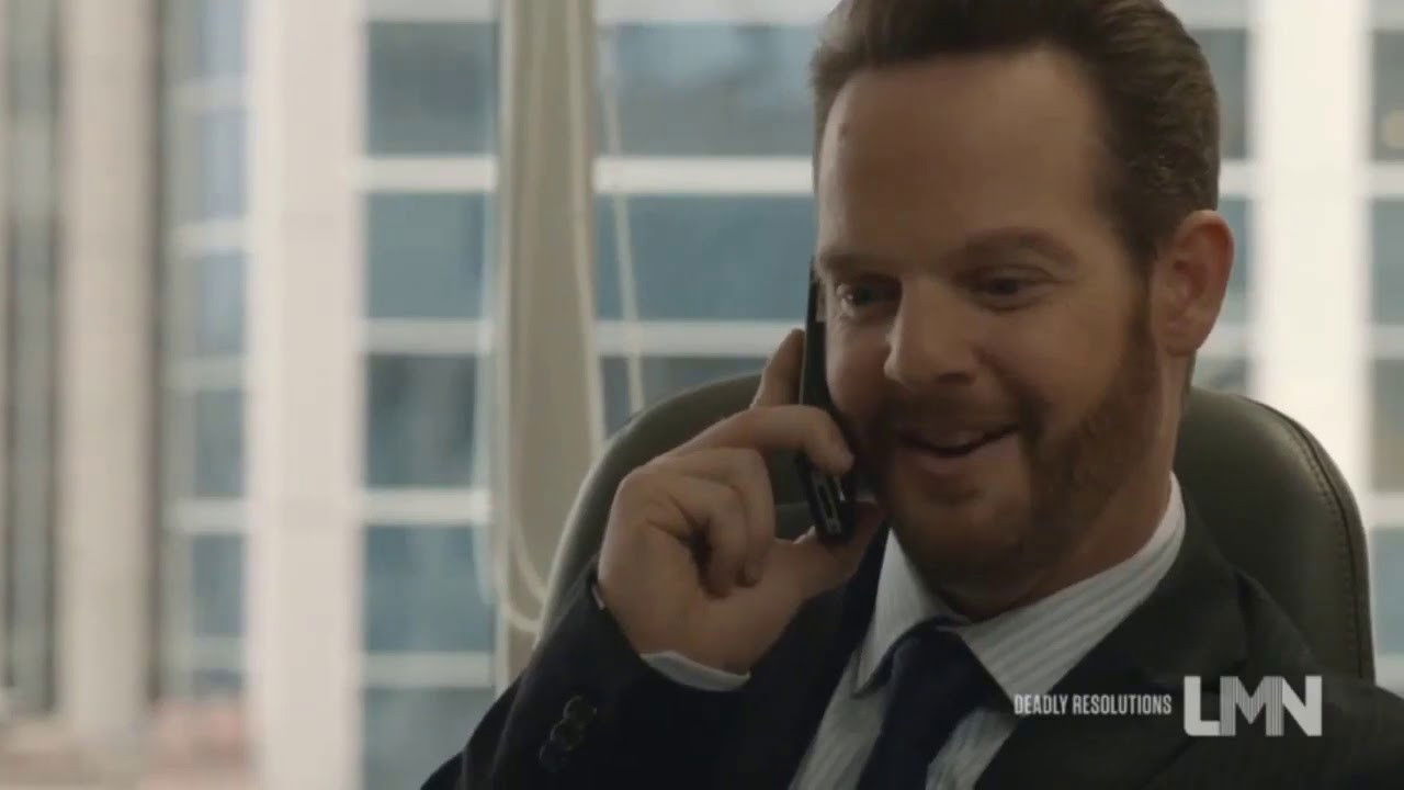 The Husband She Met Online Background