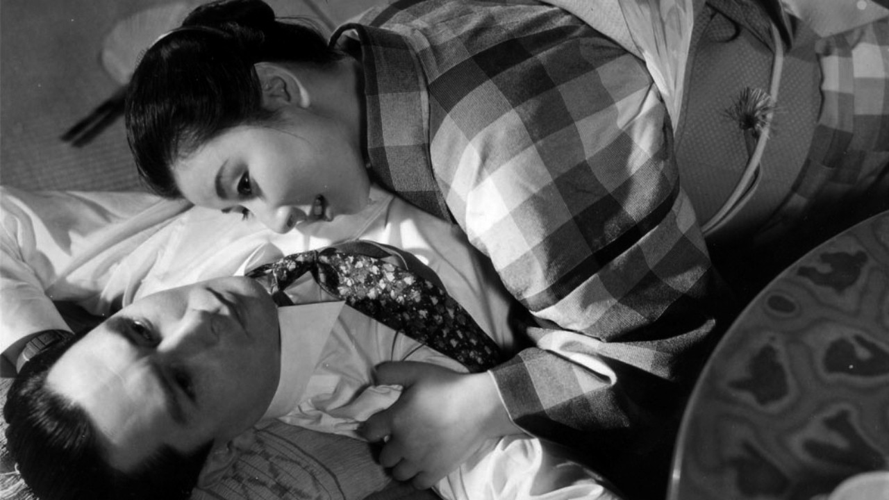 Undercurrent Background