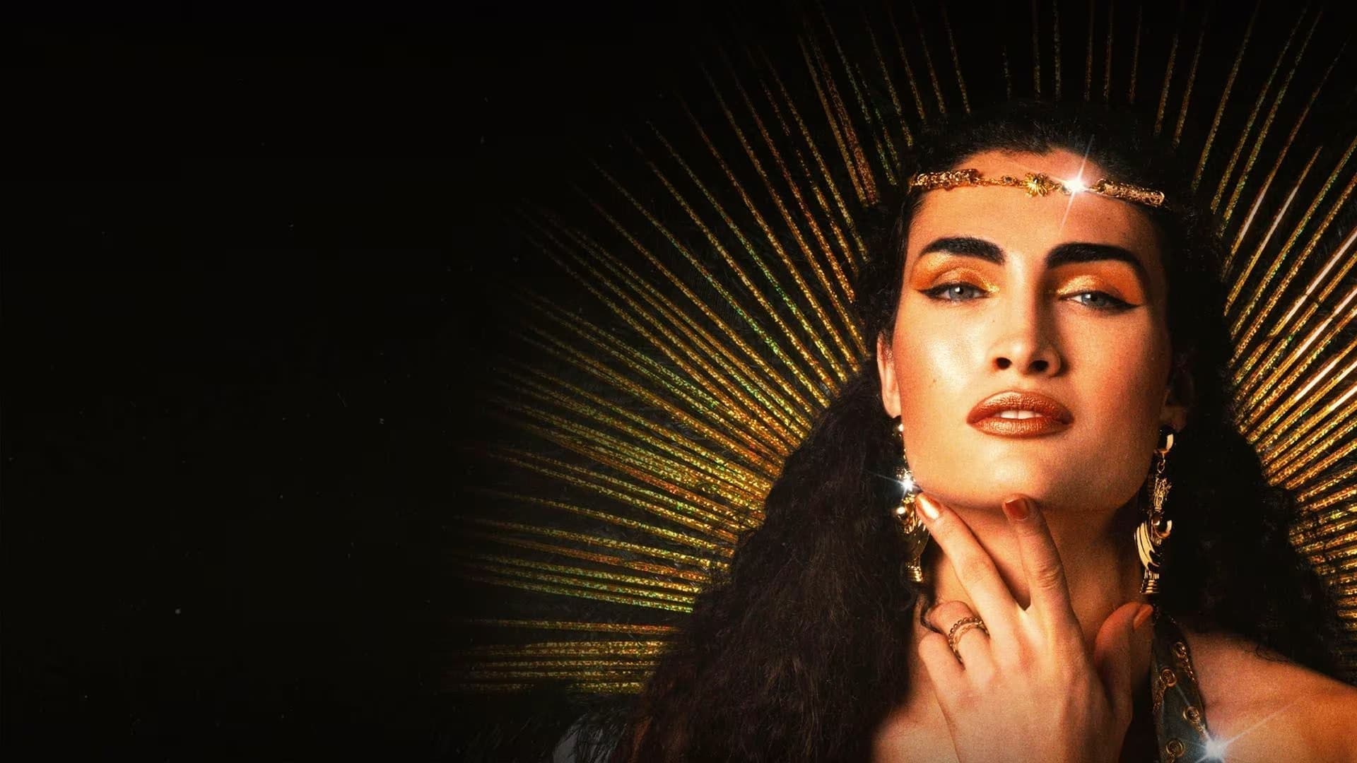 Cris Miró (Ella) Background