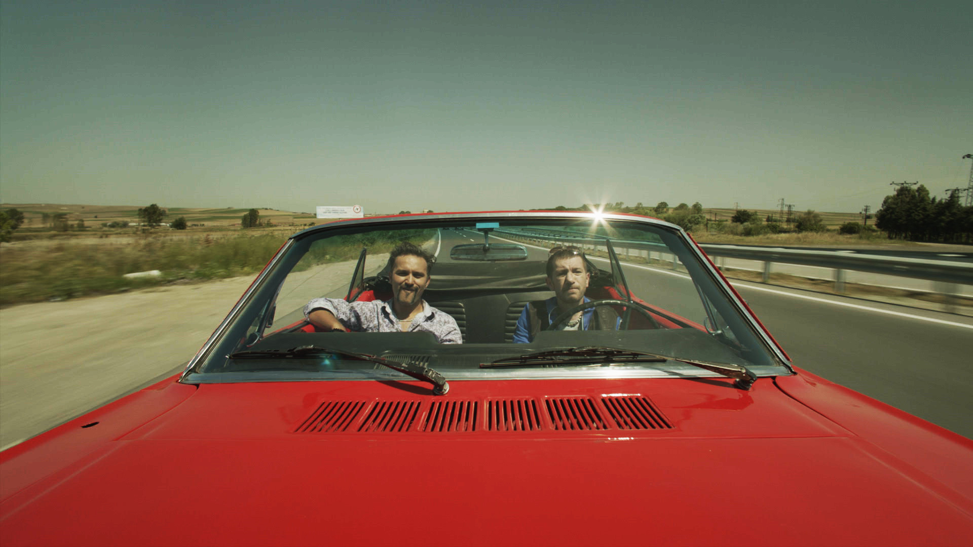 Kanunsuzlar Background