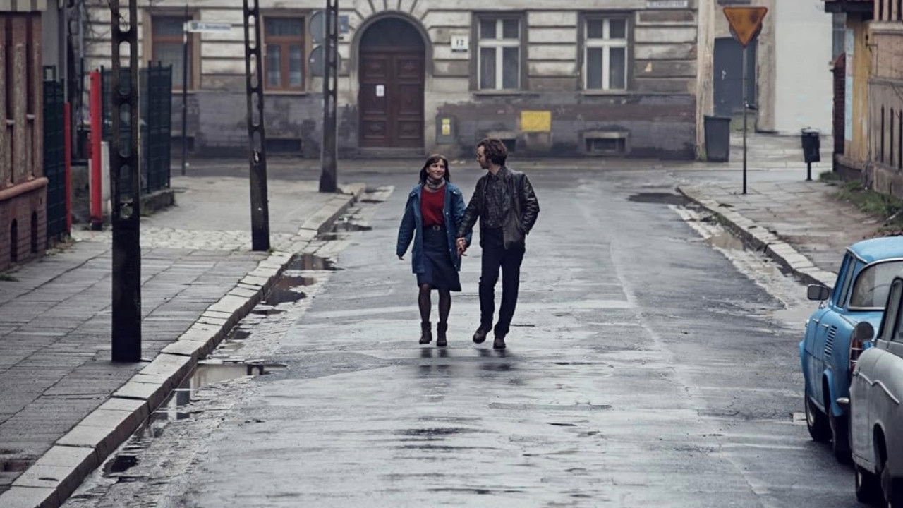 Zwischen uns die Mauer Background