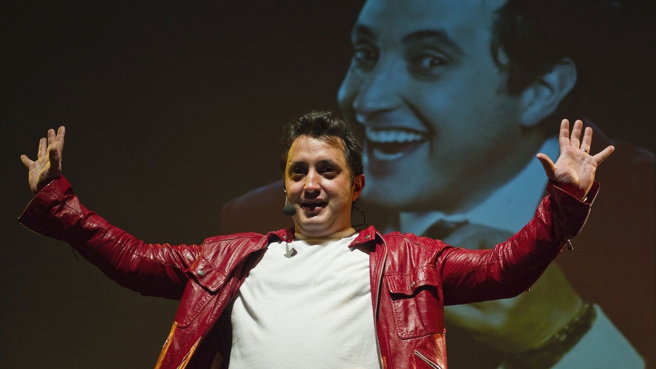 La Pelota de Letras Background