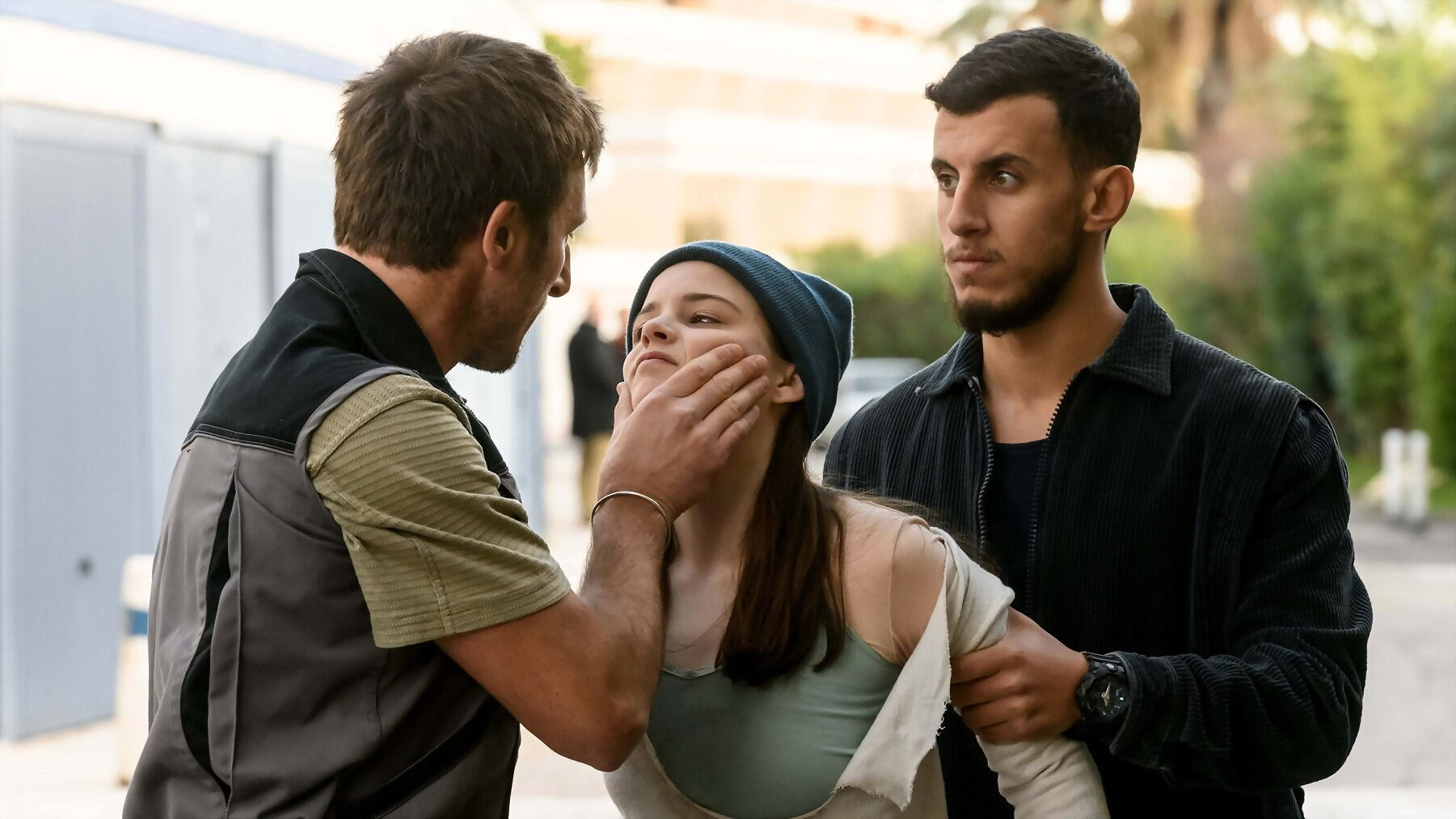 Charlotte Link - The Decision Background