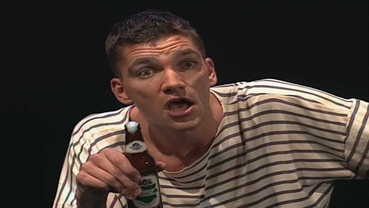 Theo Maassen: Bepaalde Dingen Background