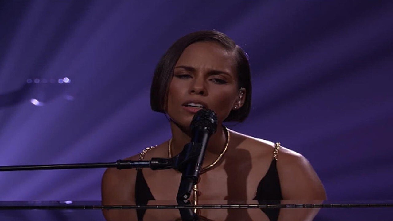 Alicia Keys:  iTunes Festival Background