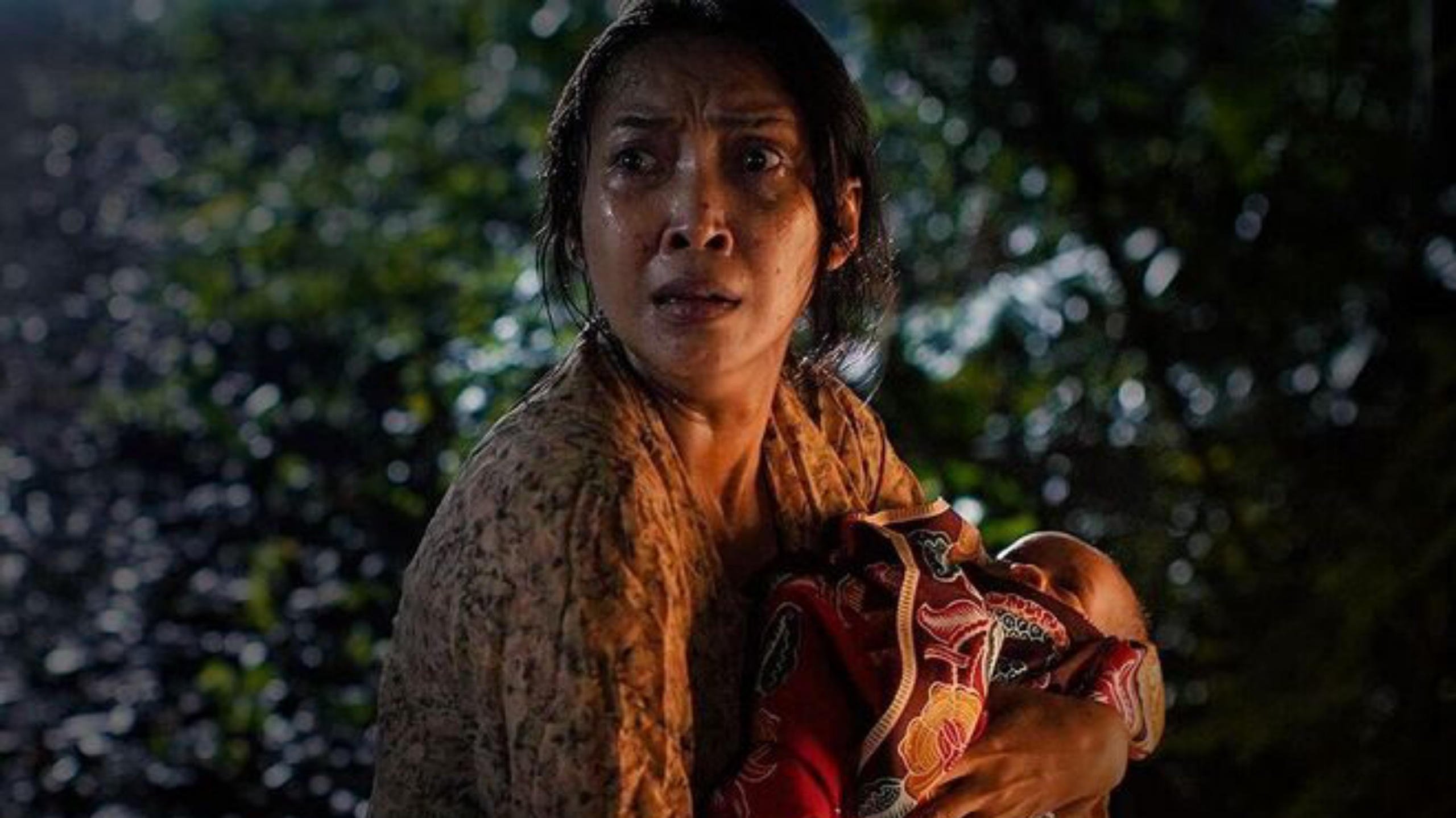 Child of Kuntilanak Background