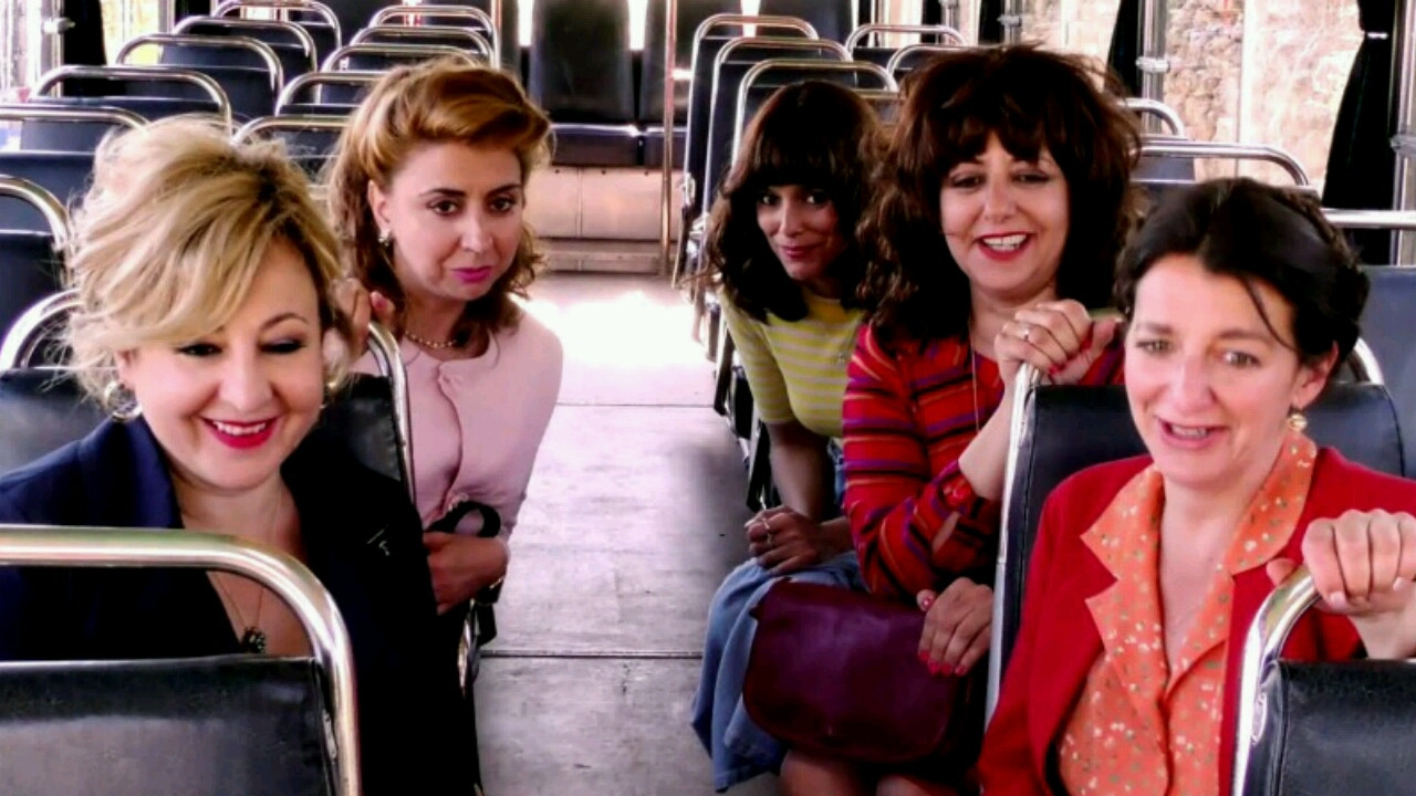 Villaviciosa de al lado Background