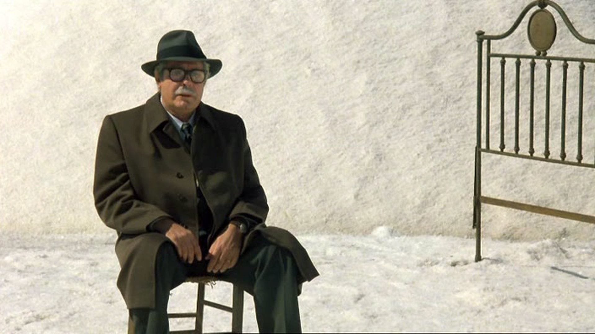 Everybody's Fine Background