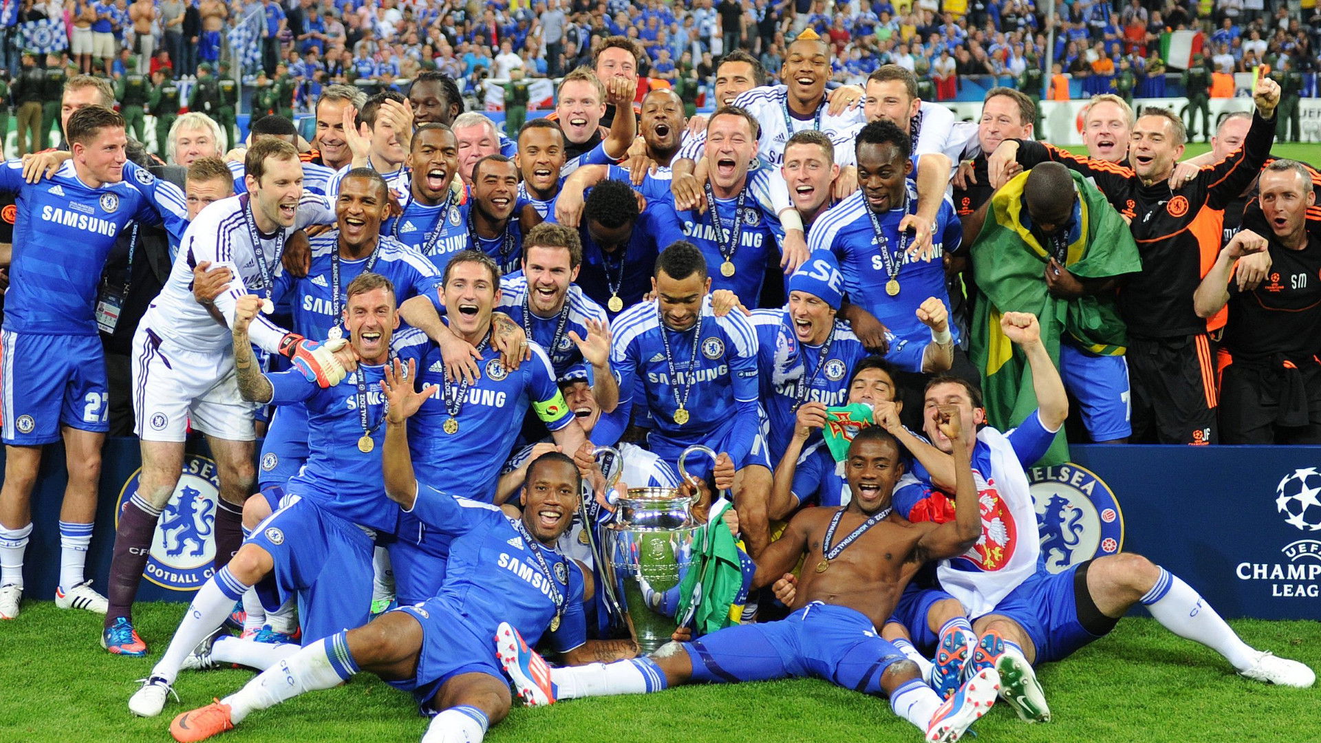 Chelsea FC - Season Review 2011/12 Background