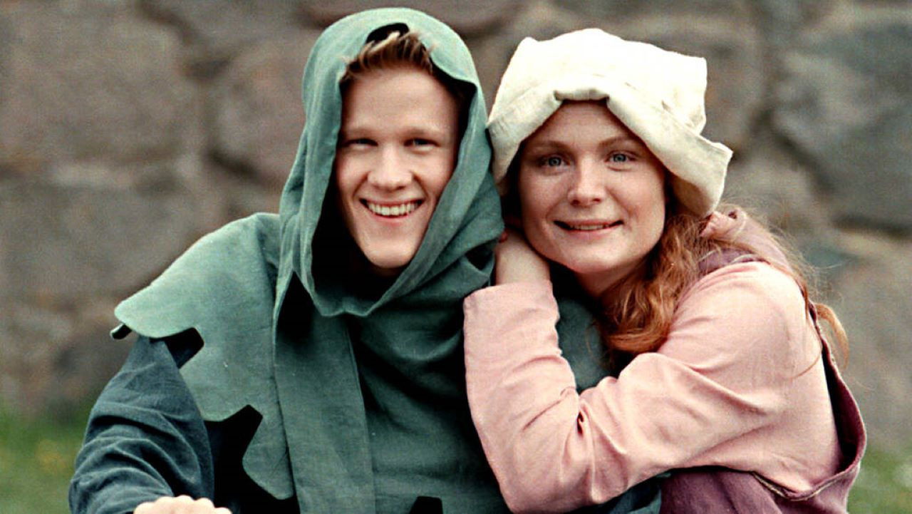 Salve - en medeltidssaga Background