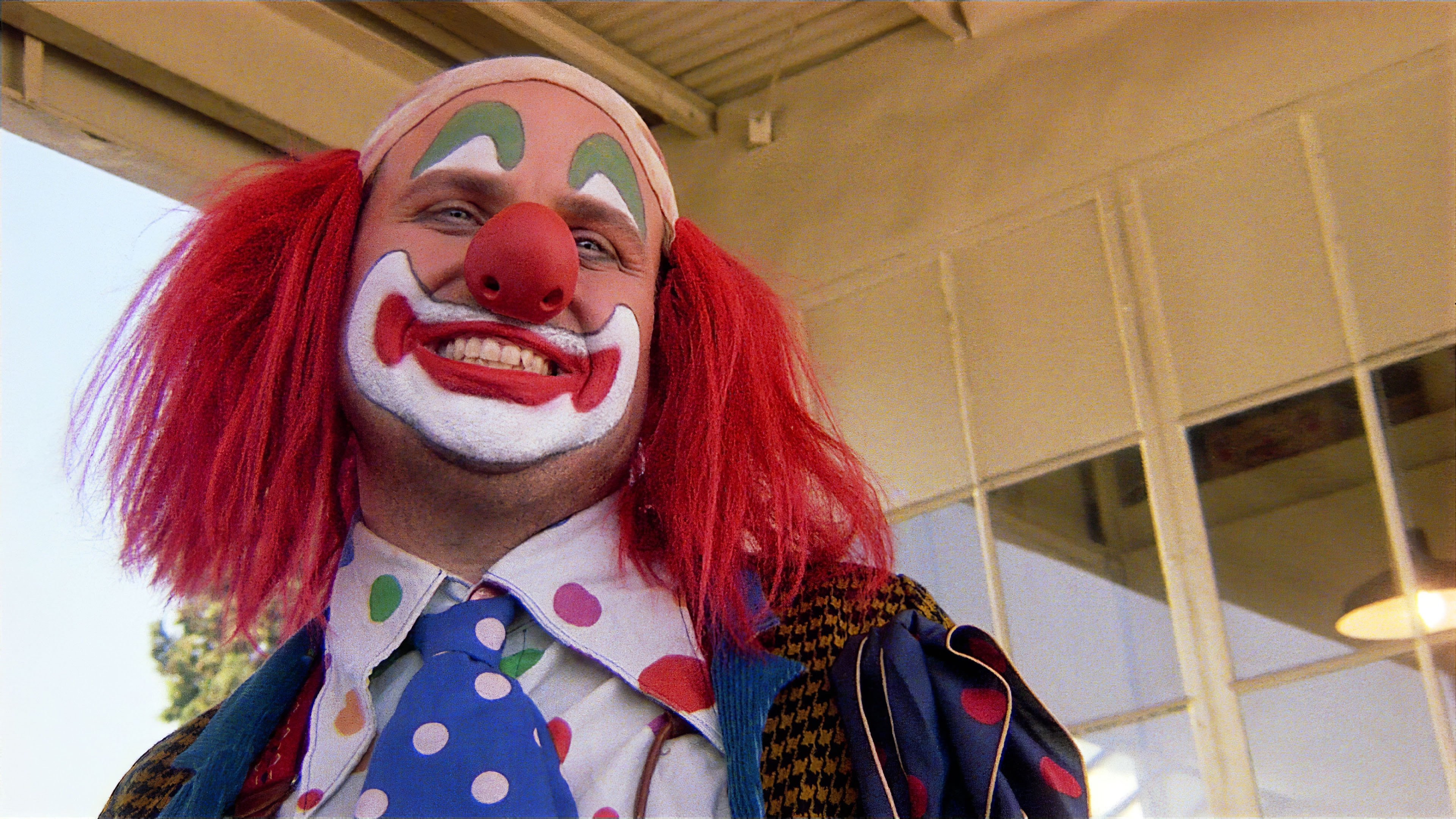 Shakes the Clown Background