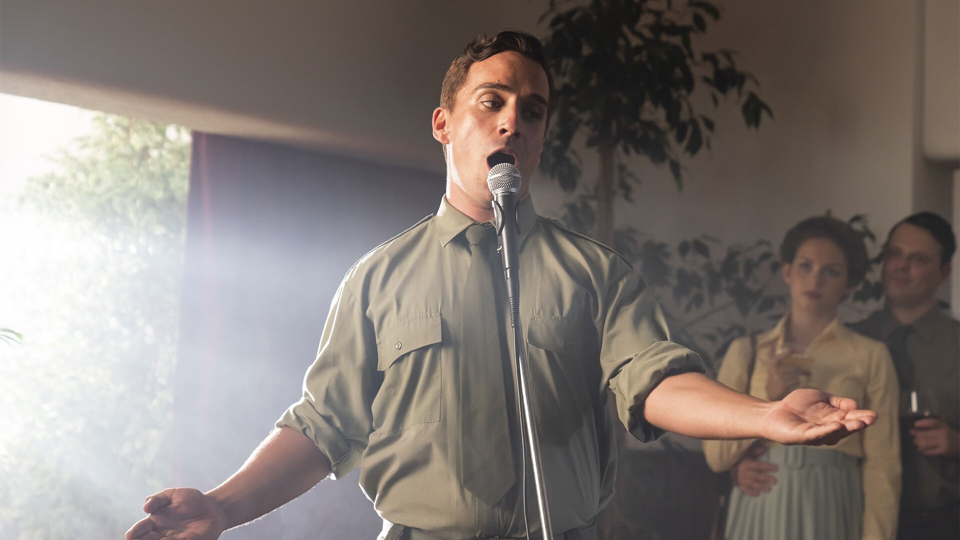 Marco Paulo Background