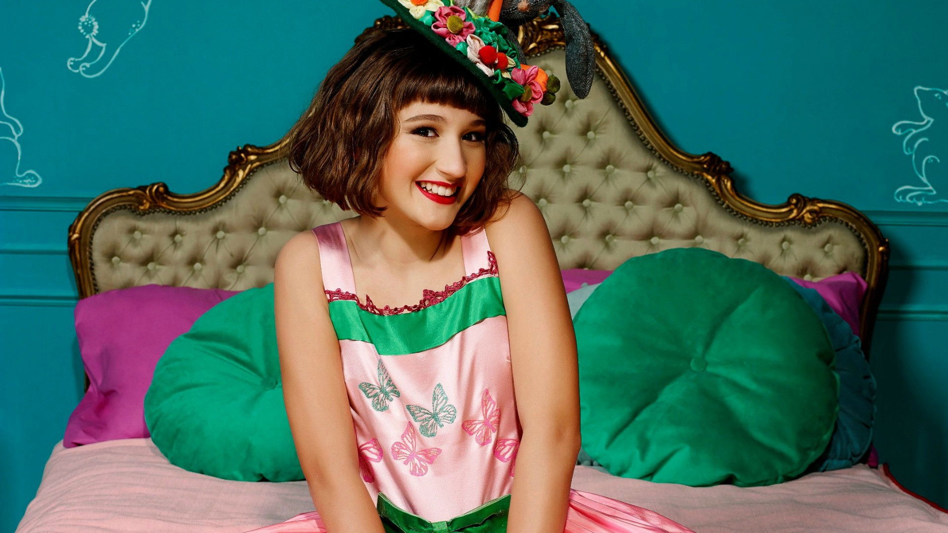 Heidi, bienvenida a casa Background