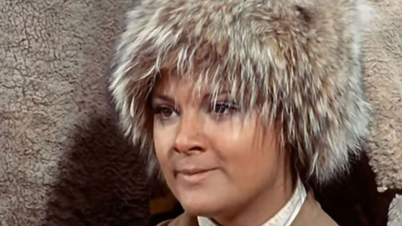 The Kashmiri Run Background