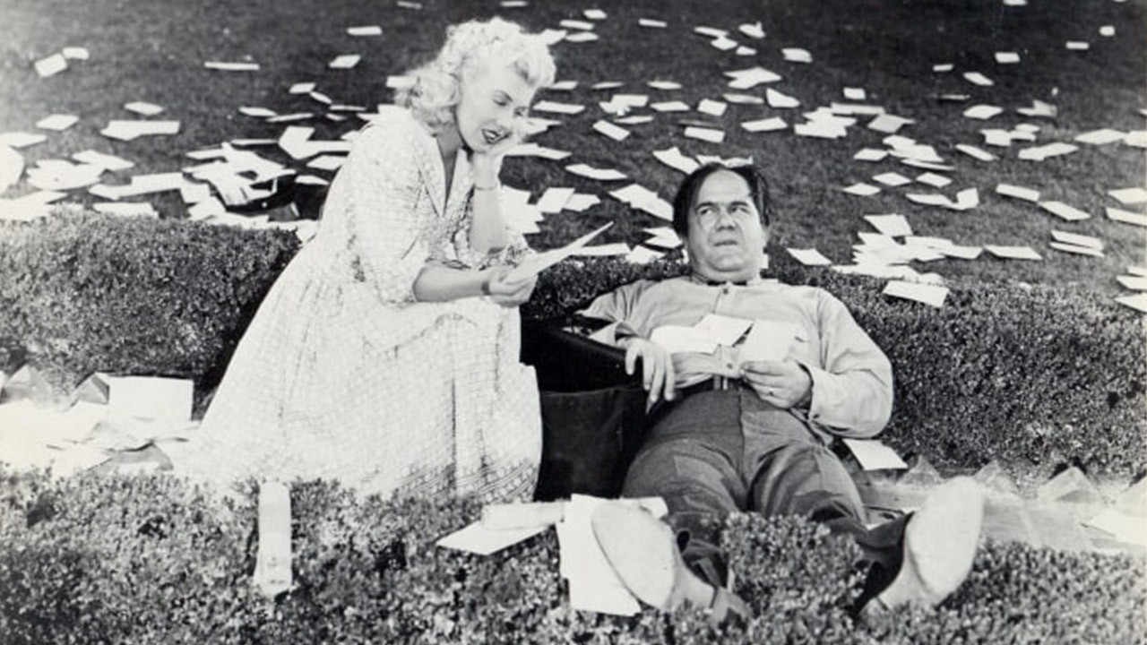 Blondie Hits the Jackpot Background