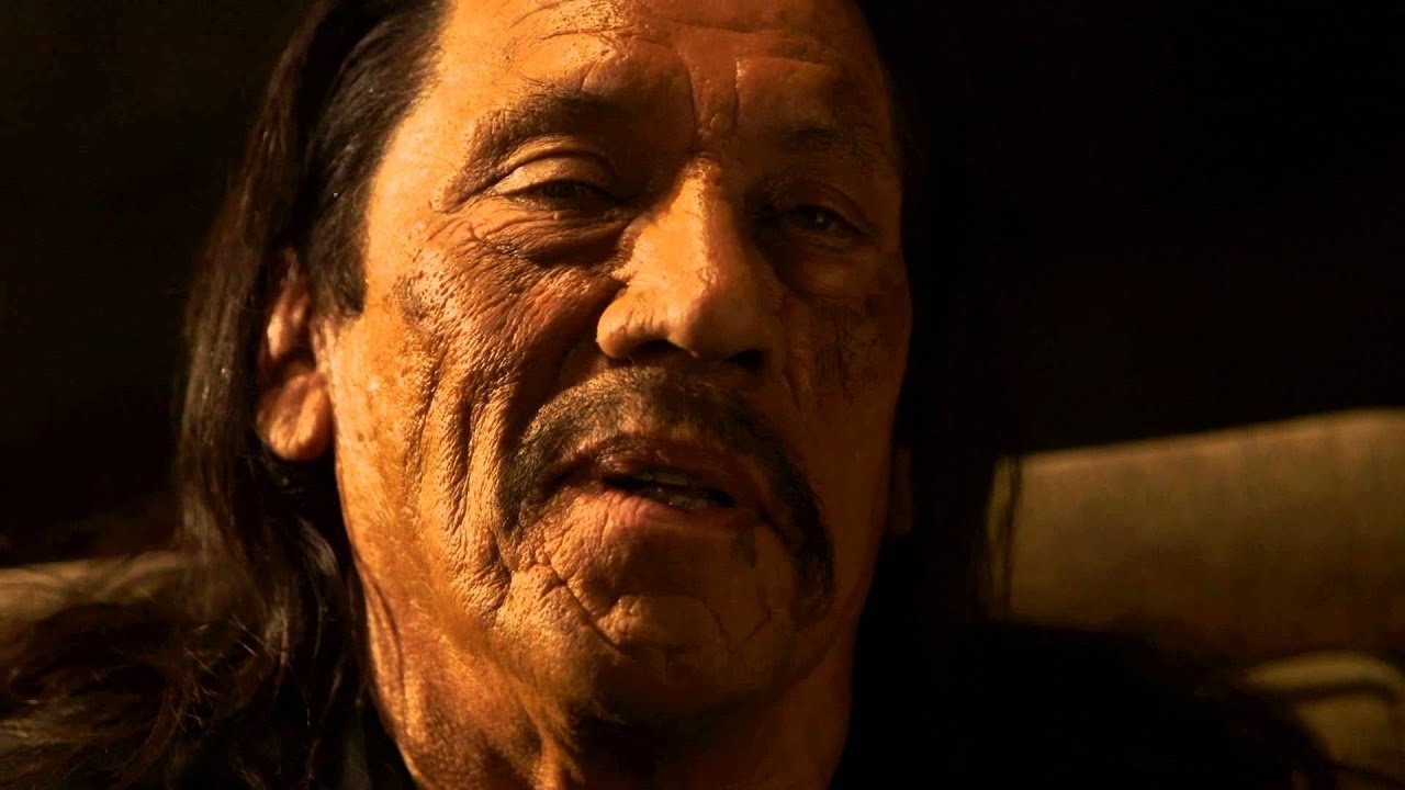 20 Ft Below: The Darkness Descending Background