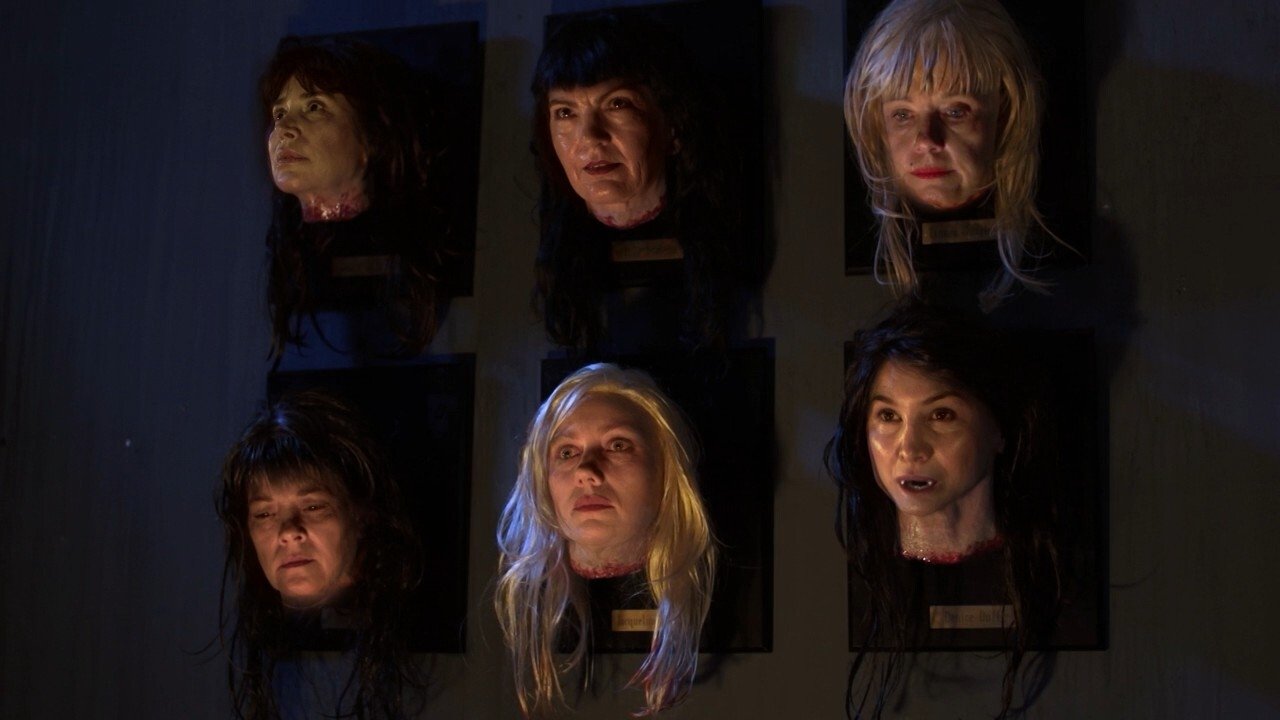 Trophy Heads Background