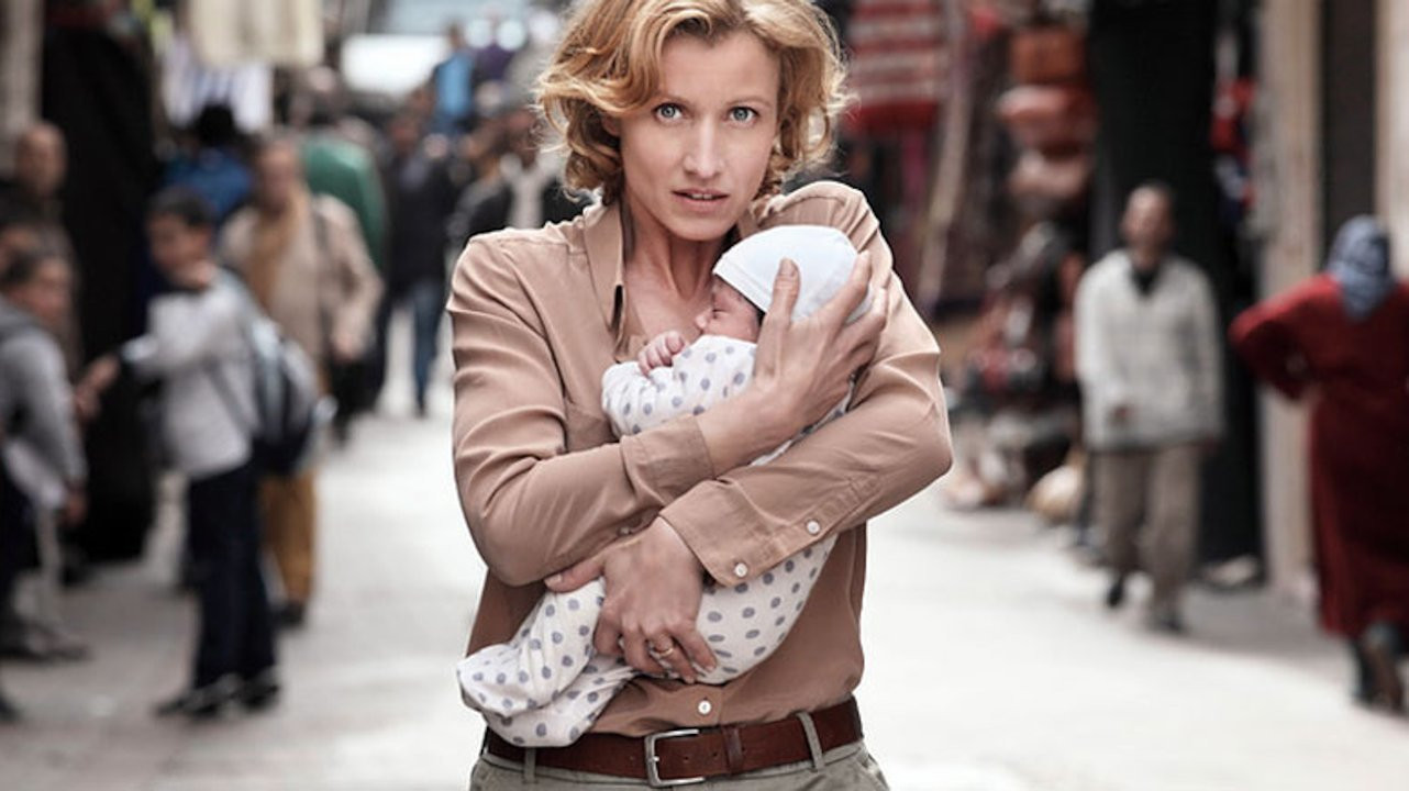 Par instinct Background