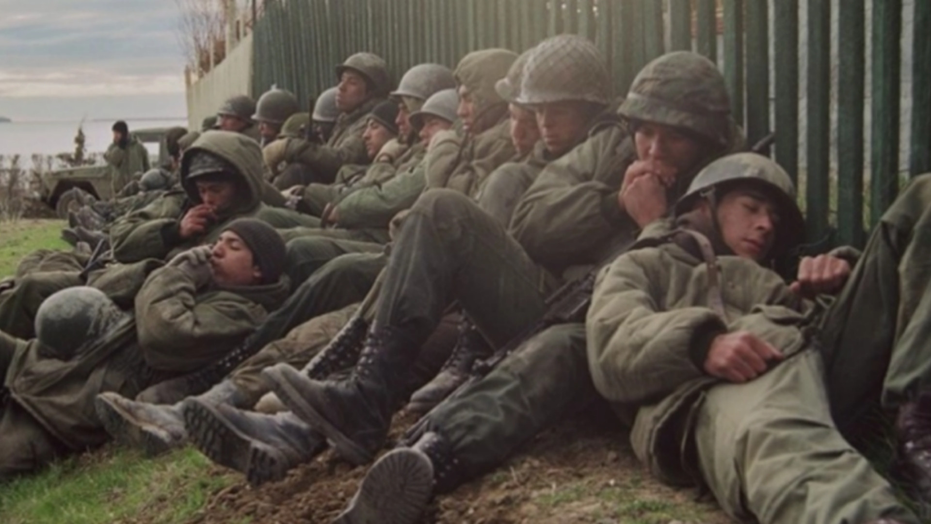 Iluminados por el fuego Background