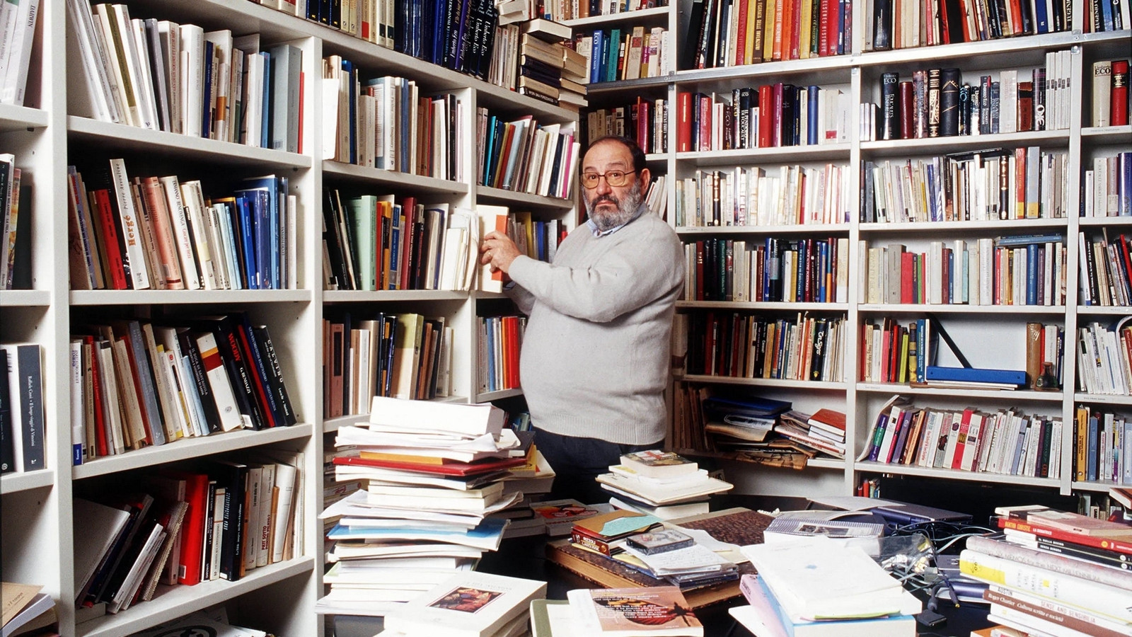Umberto Eco: A Library of the World Background