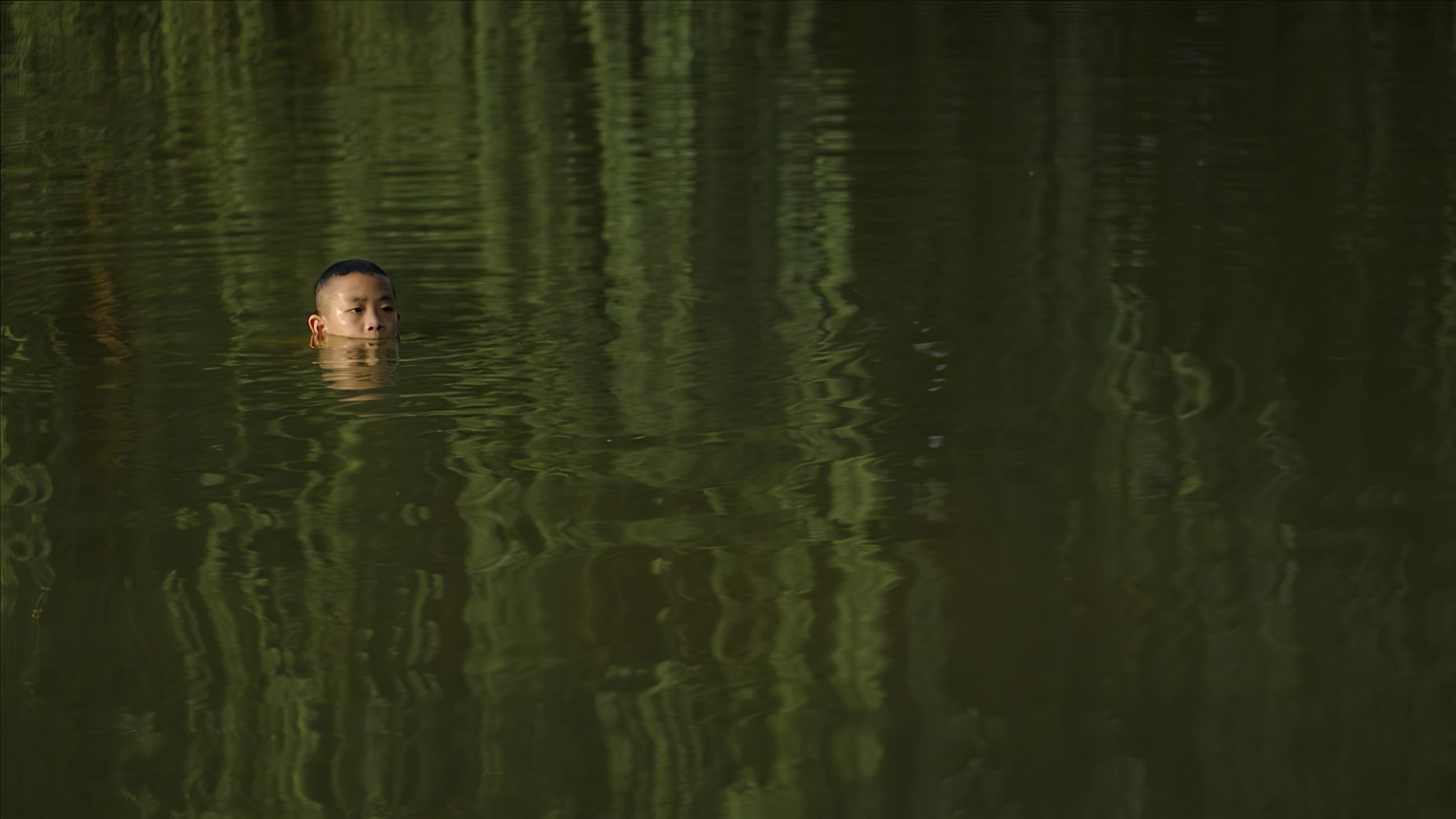 Merry Christmas, Yiwu Background