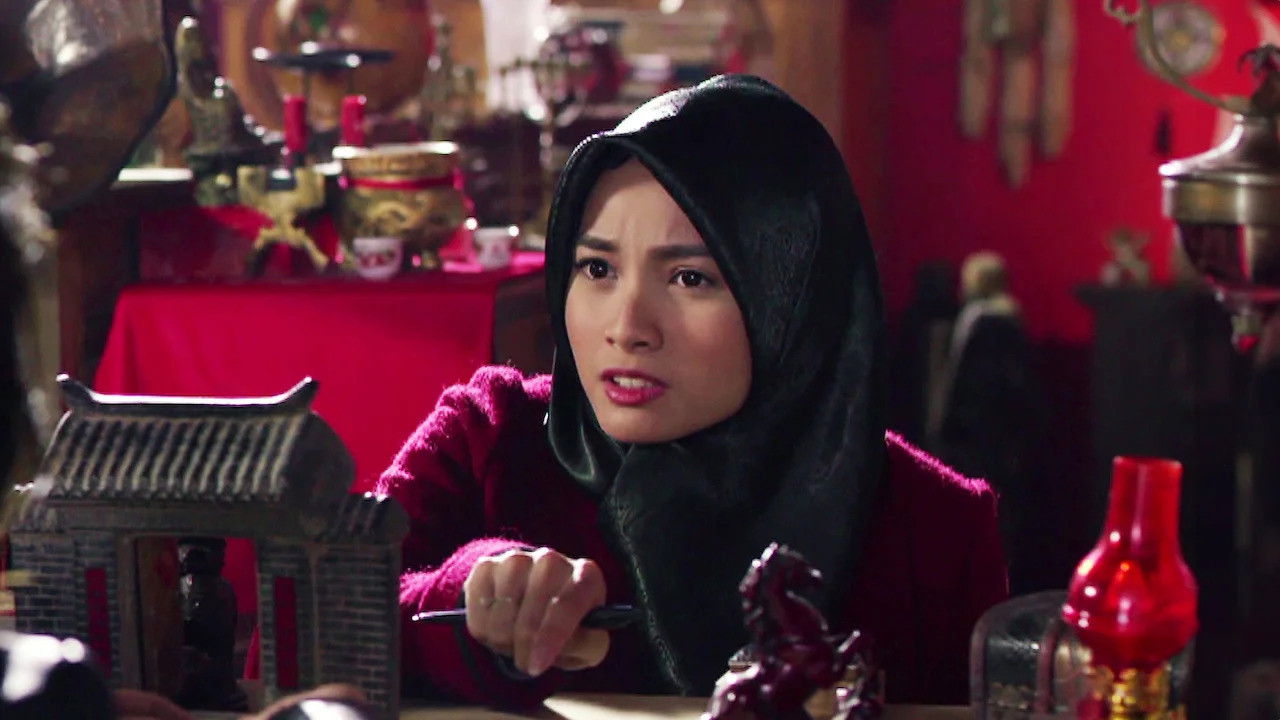 Bulan Terbelah di Langit Amerika 2 Background