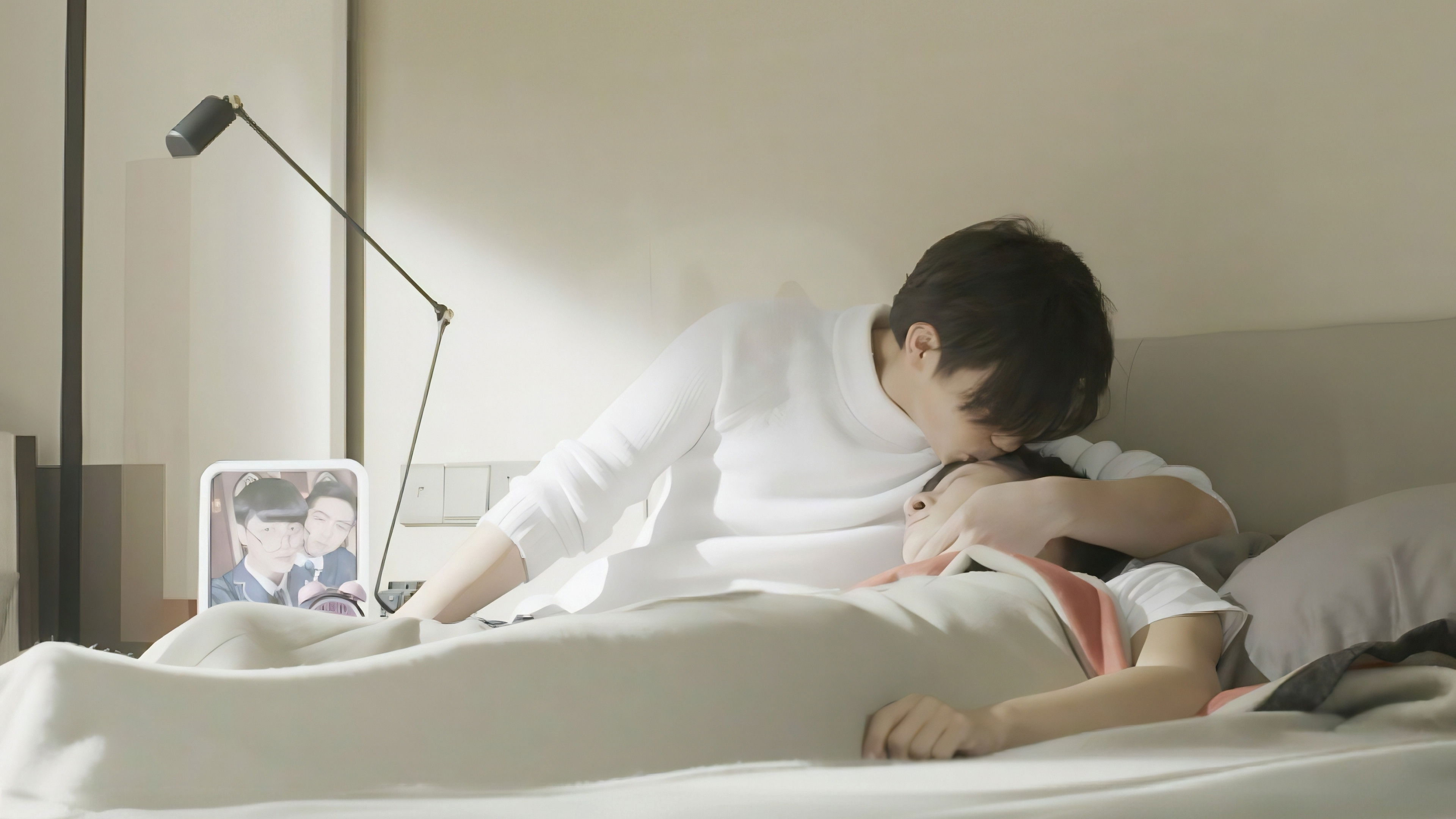 Fanatic Love Background