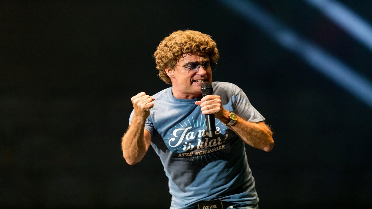 Atze Schröder - Live - Turbo Background