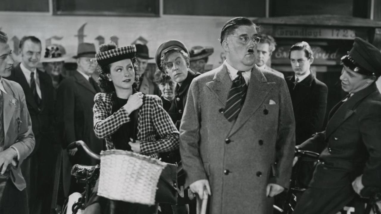 Teatertosset Background