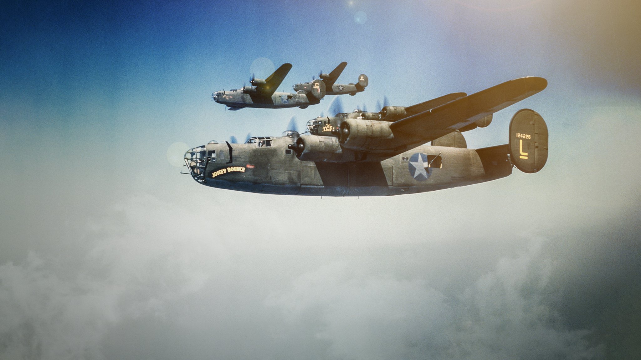 Heroes of the Sky: The Mighty Eighth Air Force Background