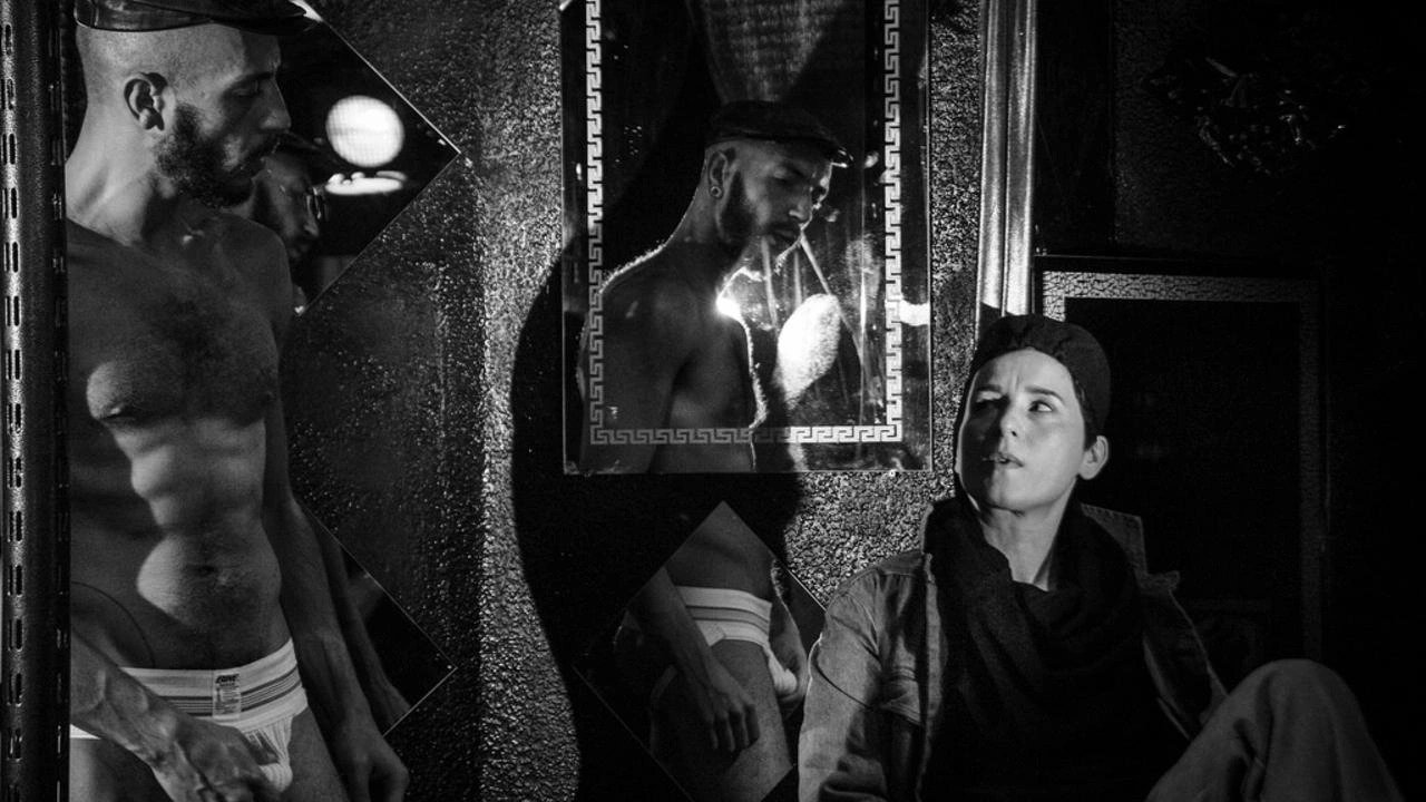 Pierrot Lunaire Background