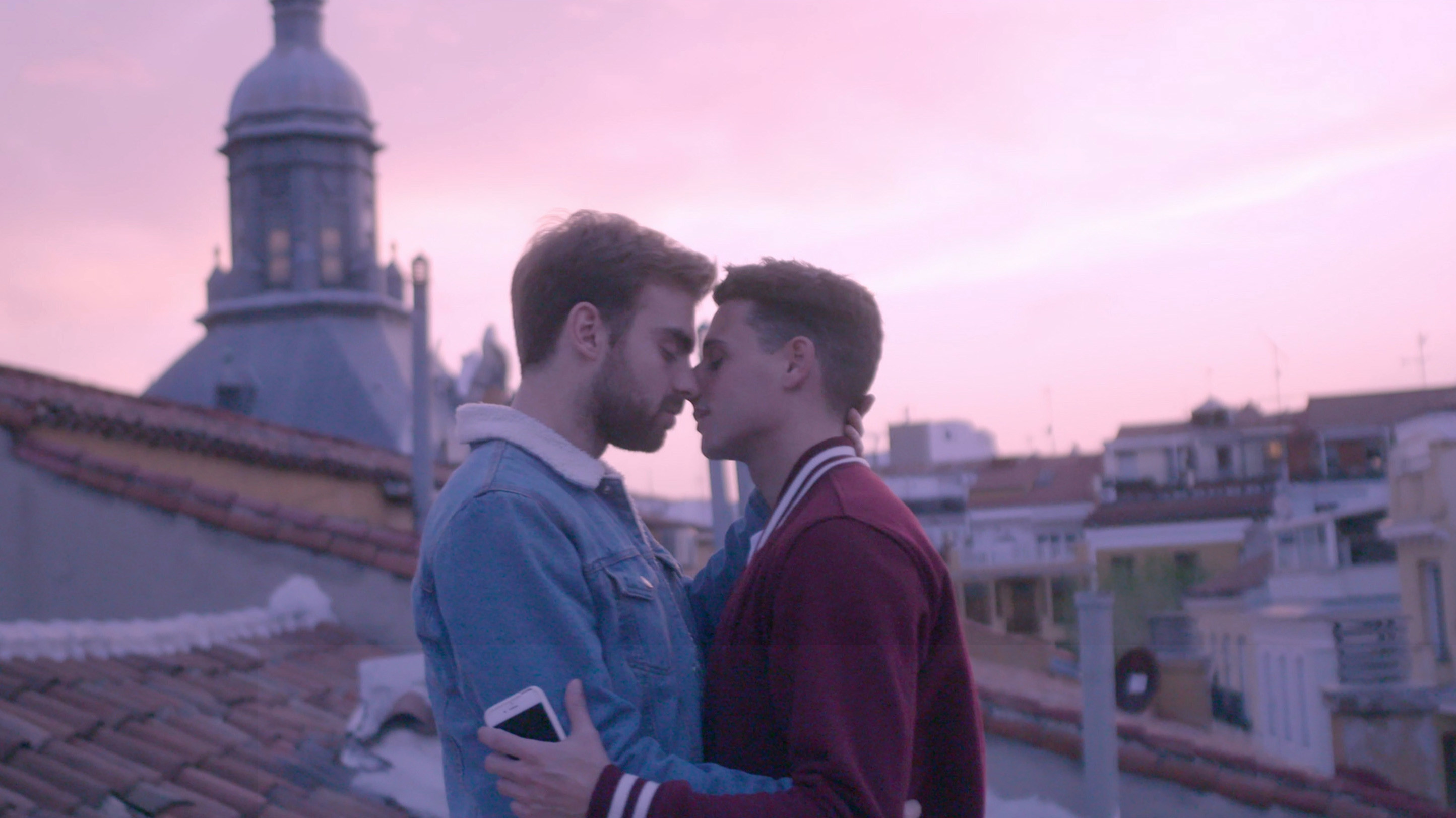 Guillermo en el tejado Background