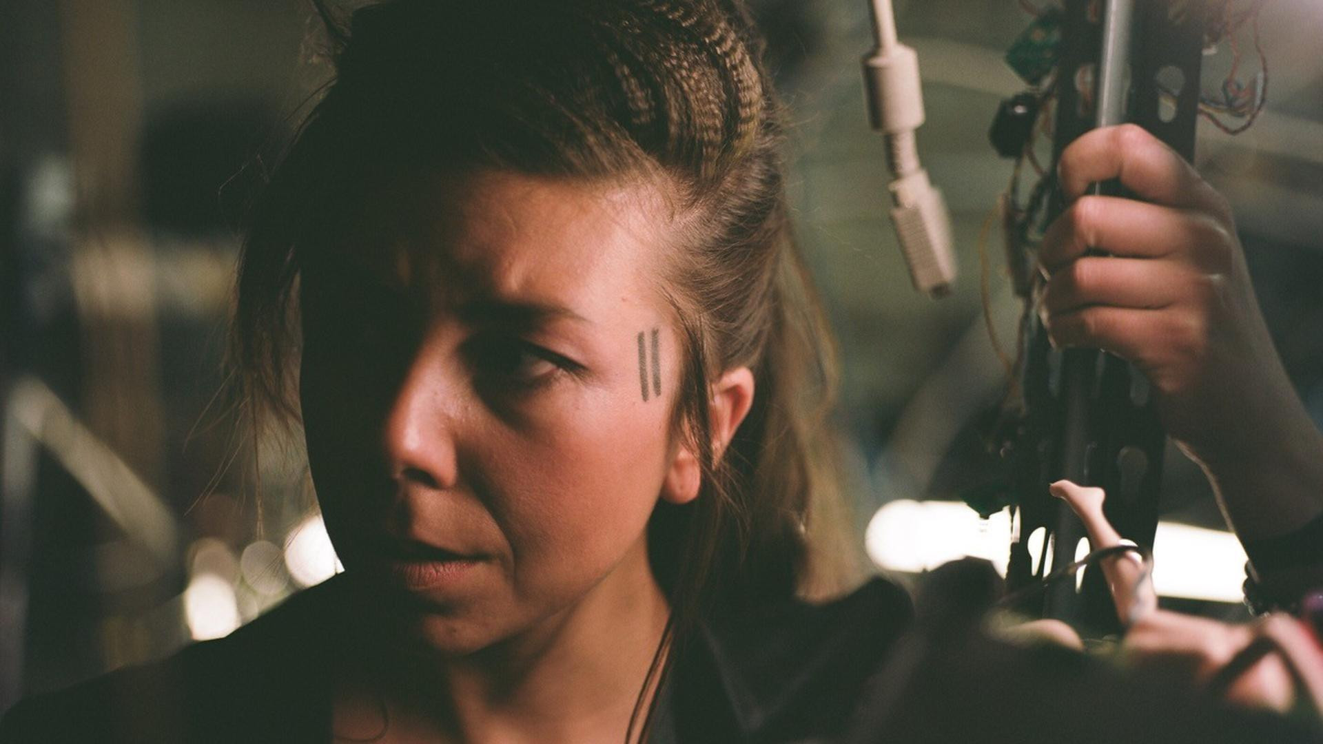 Parallel Minds Background