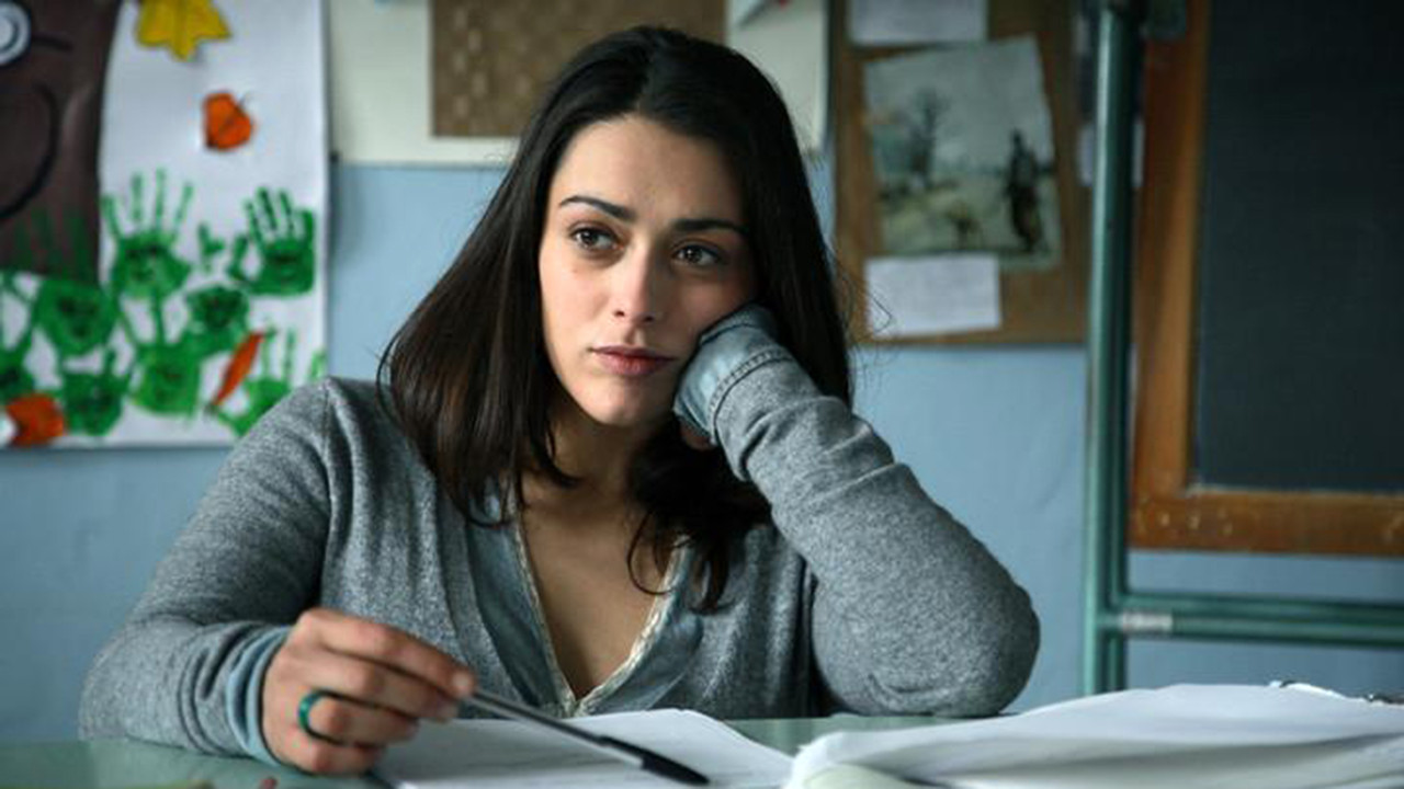 The Right Distance Background