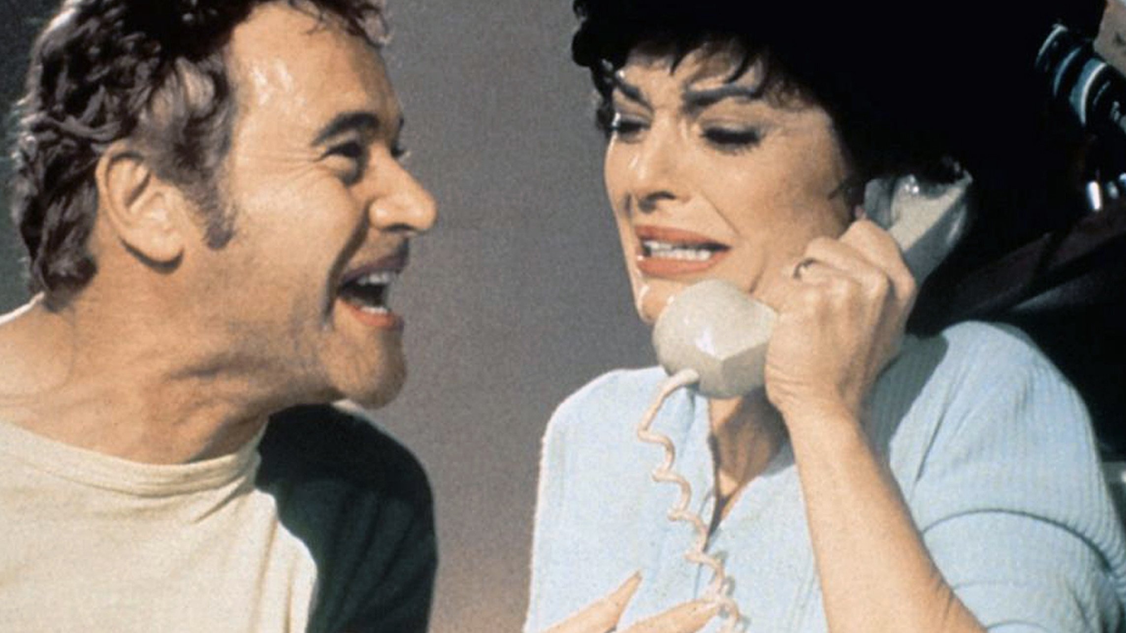 The Prisoner of Second Avenue Background