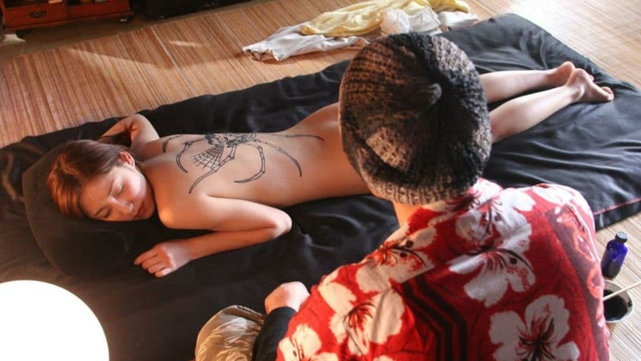 Si-Sei 2 -The Fallen Spider- Background