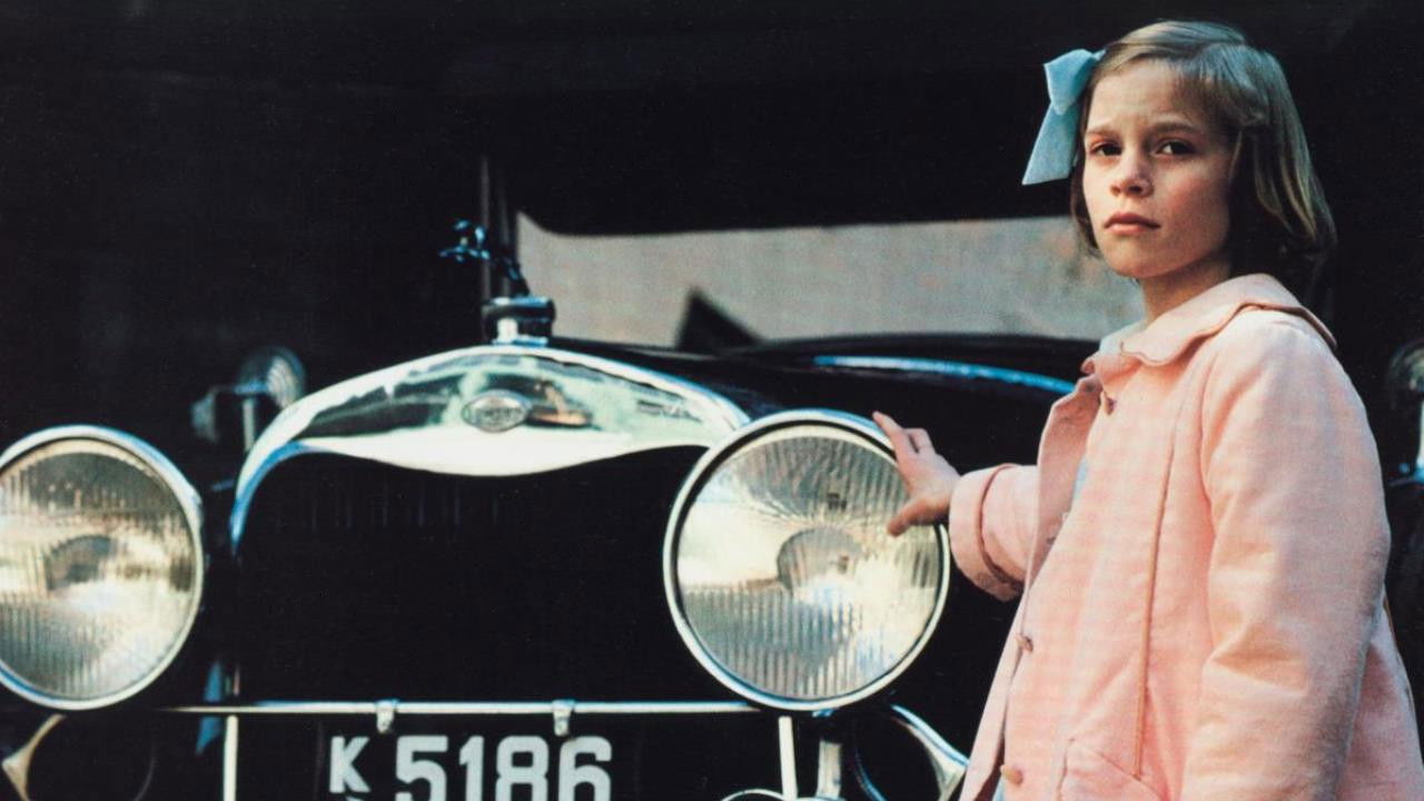 Emma's Shadow Background