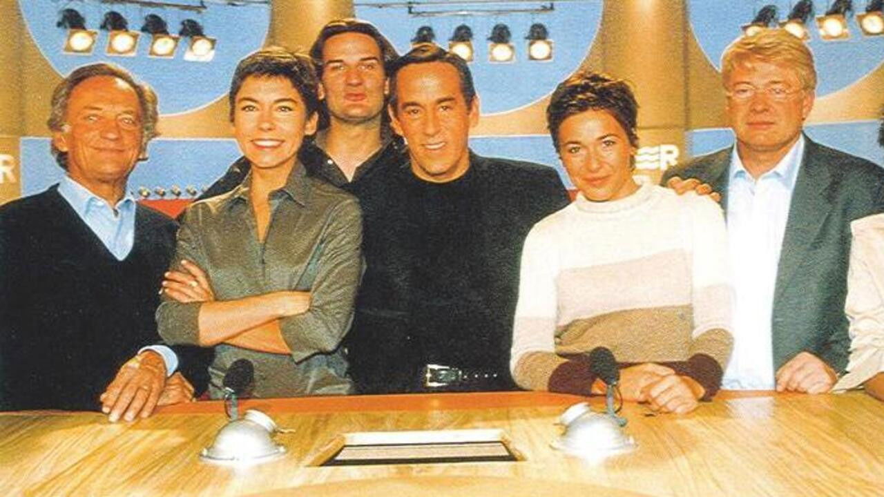 Rive droite / Rive gauche Background