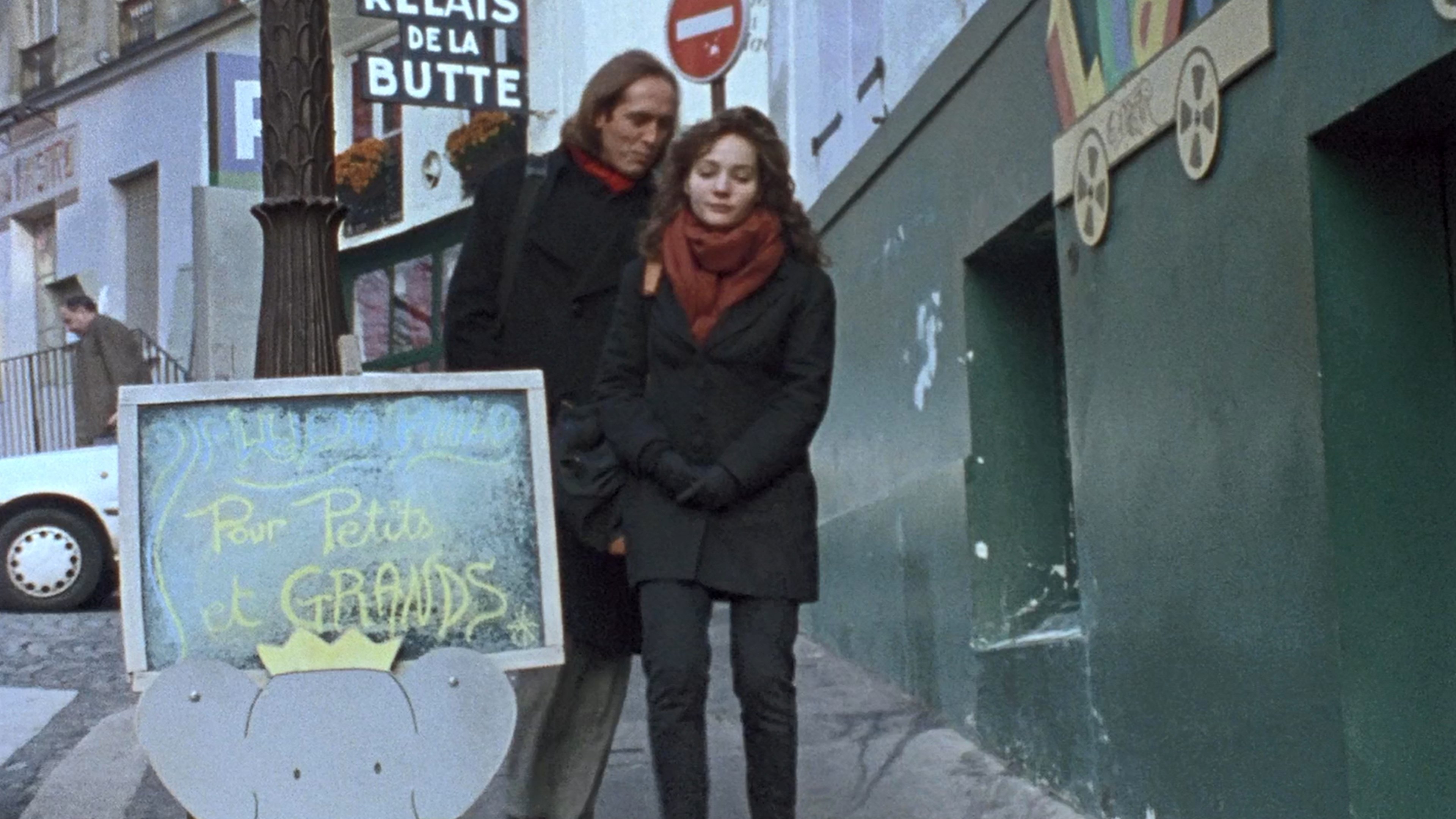 Rendezvous in Paris Background